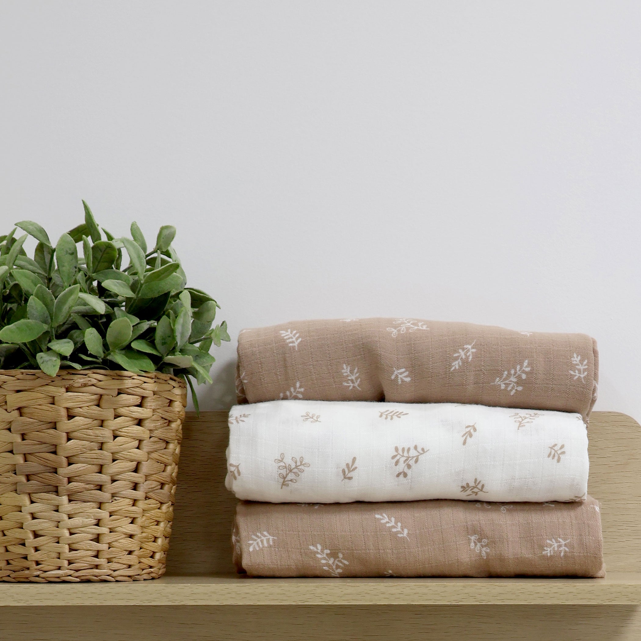 Organic Cotton 3-Pack Muslin Swaddle Wraps for Babies - Soft Breathable Baby Blankets - Chestnut Brown - Perfect for Newborn Swaddling, Nursing Cover & Stroller Blanket