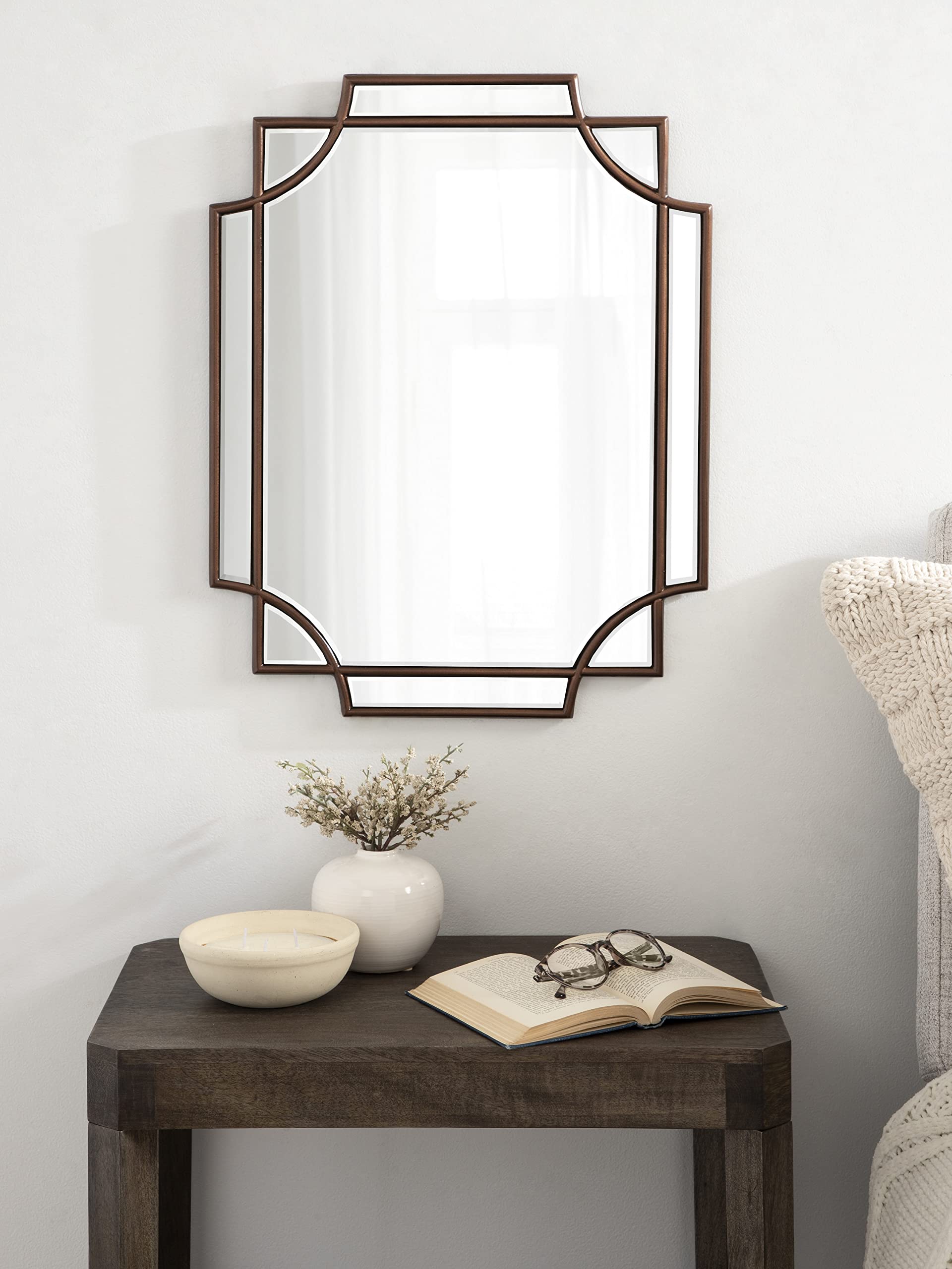 Kate and Laurel Minuette Traditional Wall Mirror - 18