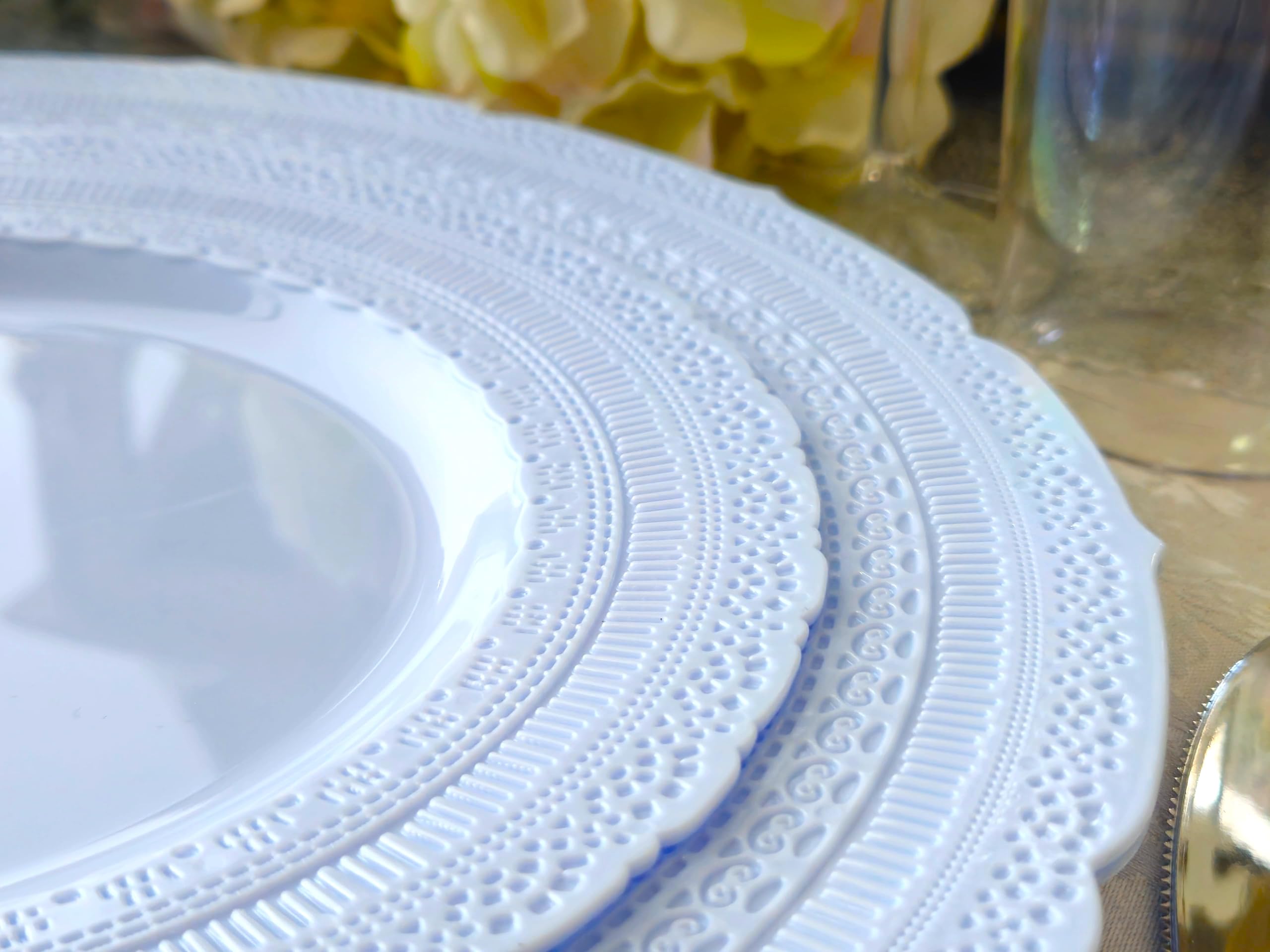 40-Pack Heavyweight Disposable Plastic Plates - 8.25'' Vintage Chateau Blue Appetizer & Dessert Plates for Weddings, Parties & Special Occasions | Elegant Dinnerware for Bridal Showers, Baby Showers & Holiday Gatherings