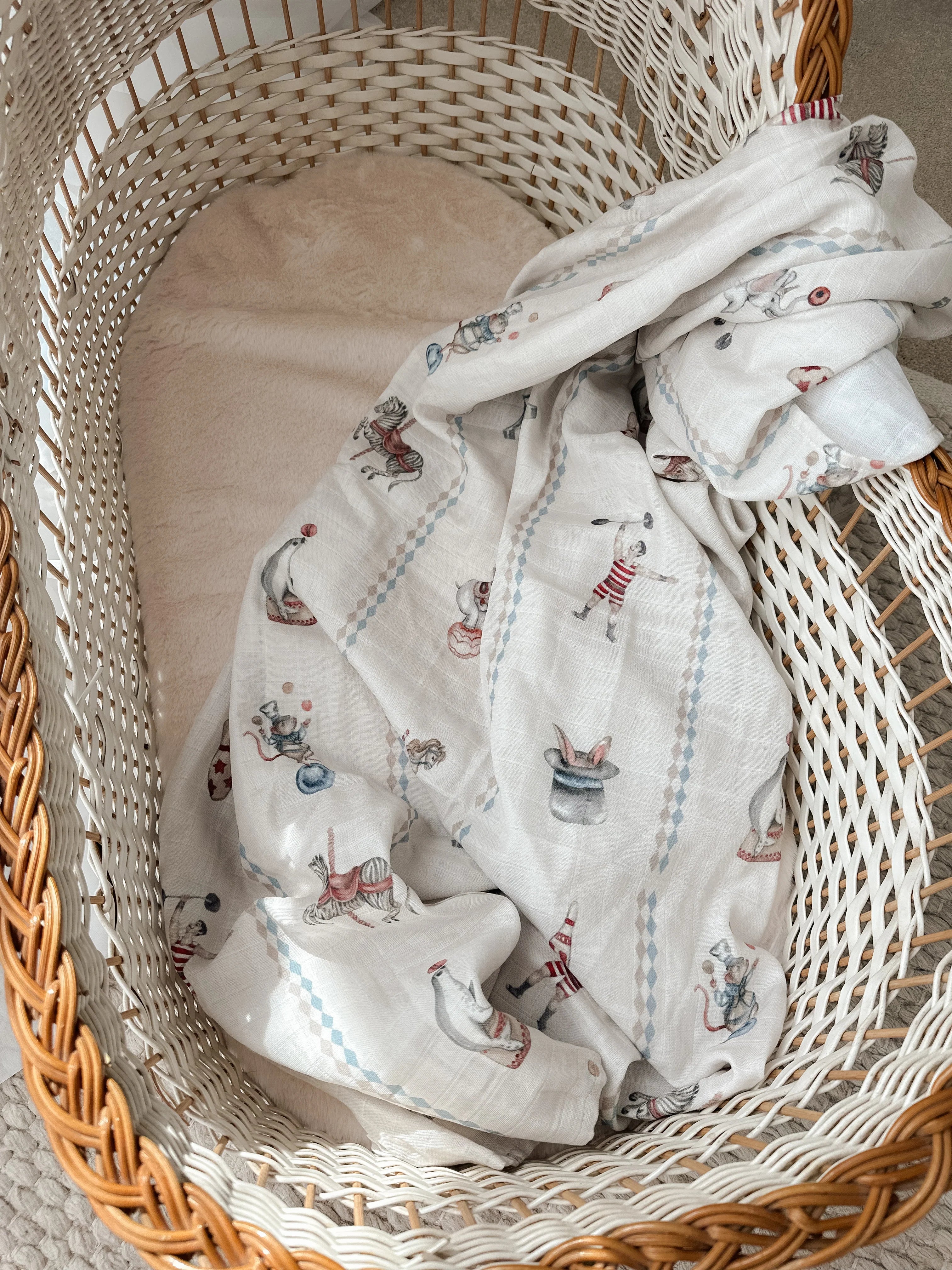 Pop Ya Tot Organic Muslin Swaddle Blanket - Soft Breathable Baby Wrap for Newborns & Infants - Perfect for Swaddling, Nursing Cover, and Stroller Blanket