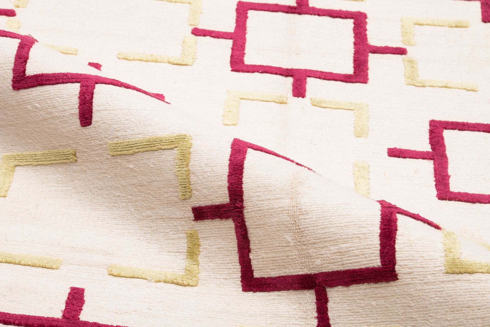 Dhulia - Premium Handcrafted Home Decor & Gifts for Modern Living - Perfect for Housewarming, Weddings & Special Occasions