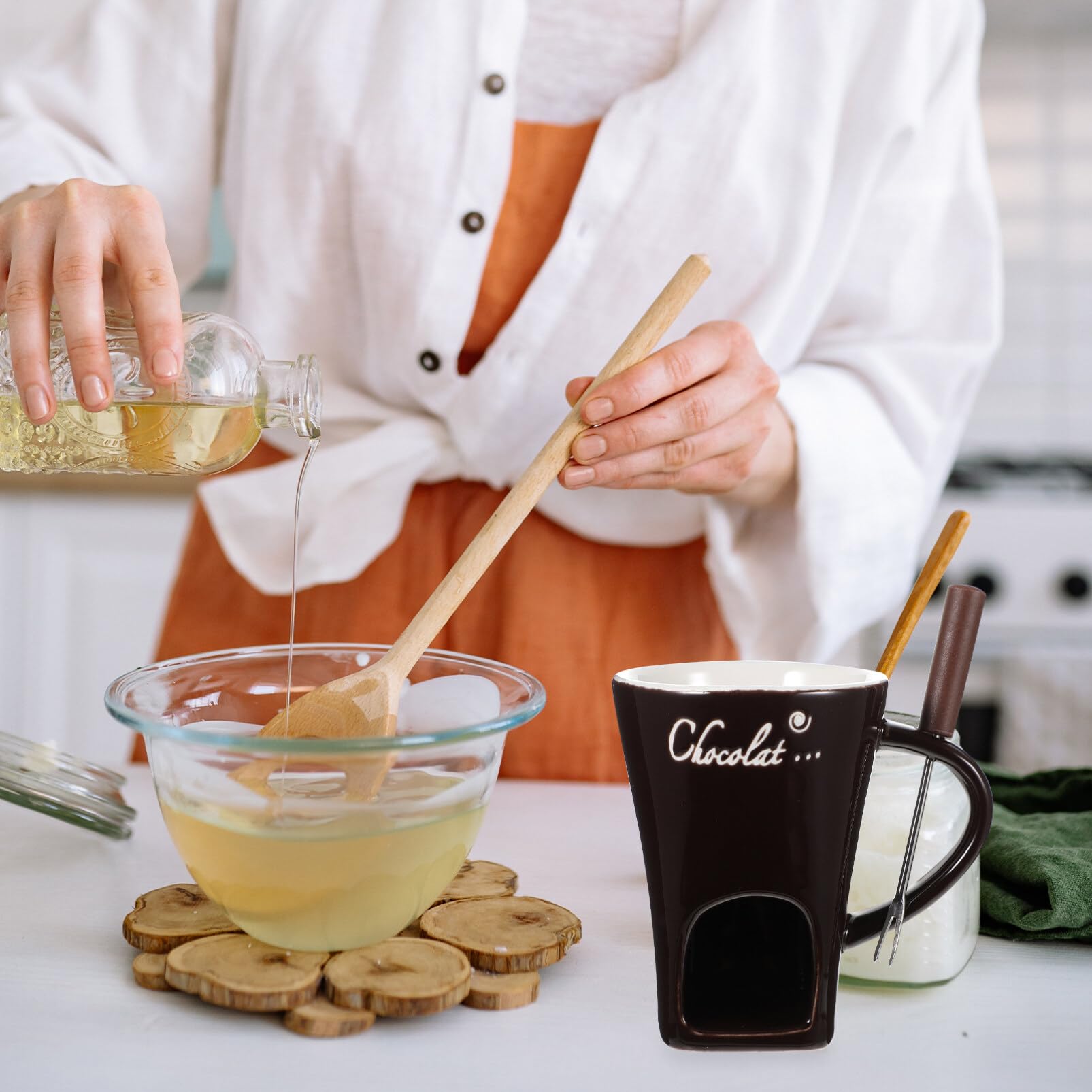 Premium Chocolate Fondue Pot Set - Ceramic Melting Pot for Chocolate, Butter & Cheese - Multi-Function Fondue Warmer Bowl for Stove & Home Use - Perfect for Parties, Desserts & Romantic Dinners