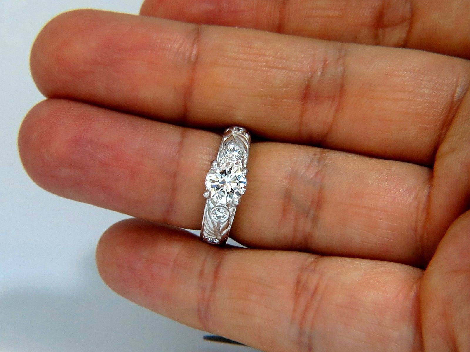 GIA Certified 1.30 Carat Round Cut Diamond Engagement Ring - G Color VVS1 Clarity Platinum Setting, Classic & Wreath Design - Perfect for Proposals, Anniversaries & Special Occasions