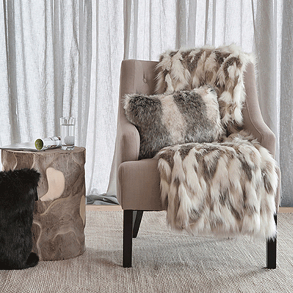 Premium New Zealand Faux Fur Throw Blanket 150x220cm - Luxurious Snowshoe Hare Design for Cozy Home Decor, Sofa, Bed & Winter Warmth