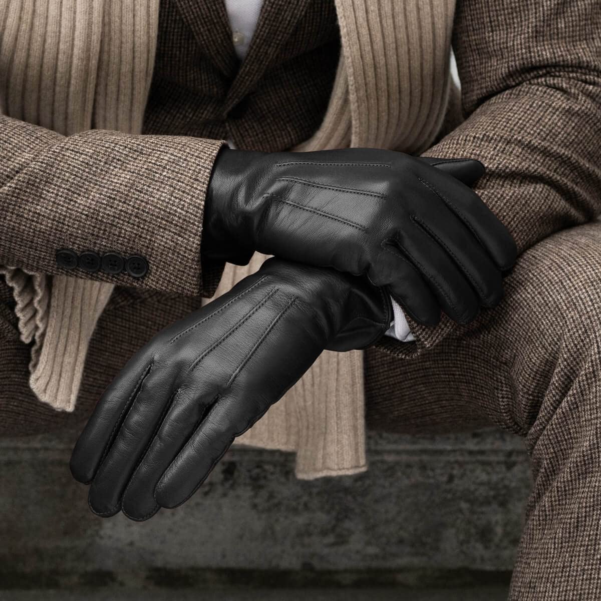 Premium Men's Winter Gloves - Genuine Lambskin Leather with Cashmere Lining (Black) | Warm & Stylish Cold Weather Accessory for Outdoor Activities, Driving & Daily Commute