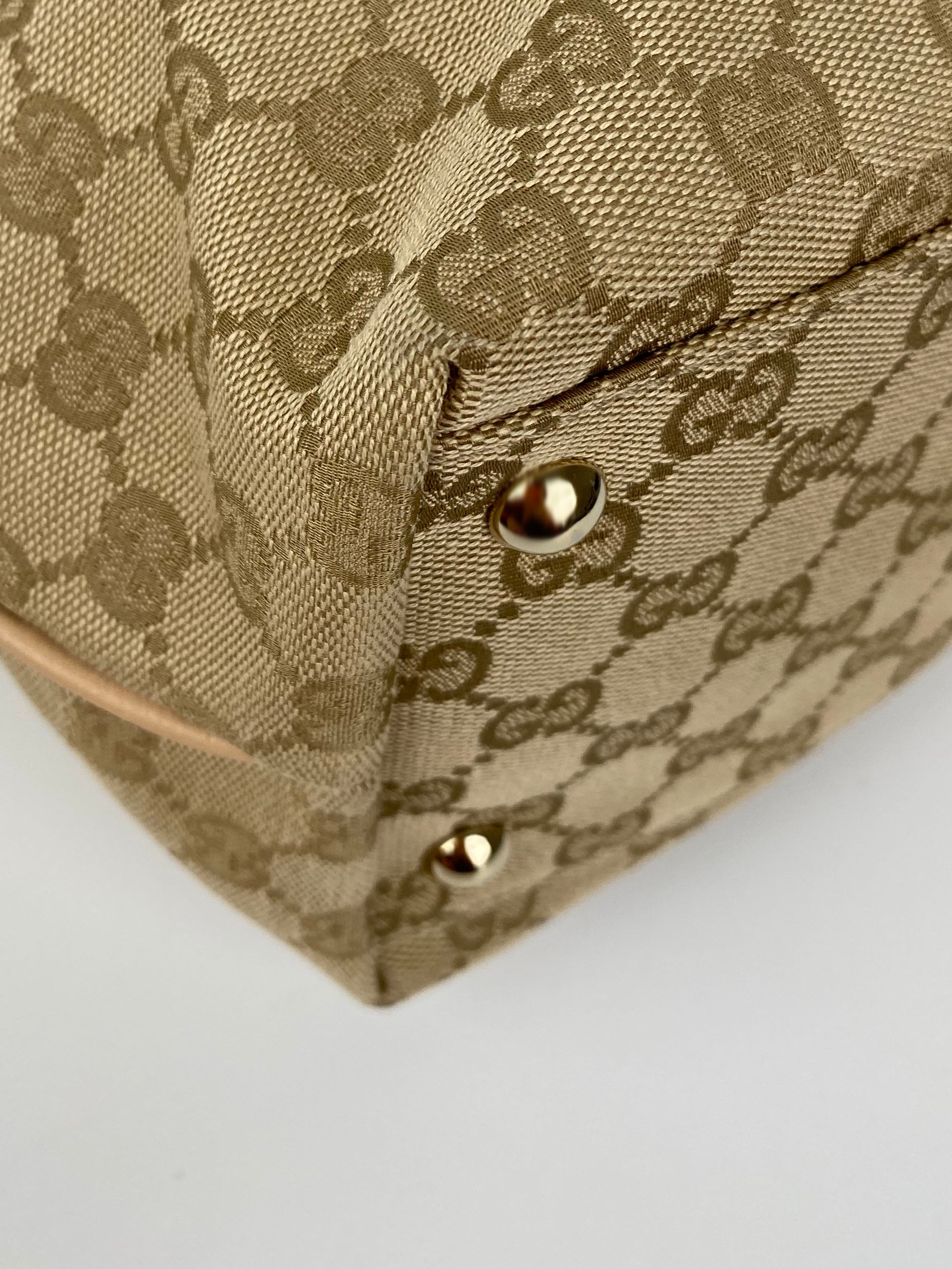 Gucci GG Monogram Shoulder Bag for Women - Luxury Leather Crossbody Purse with Adjustable Strap, Perfect for Work, Travel & Evening Out
