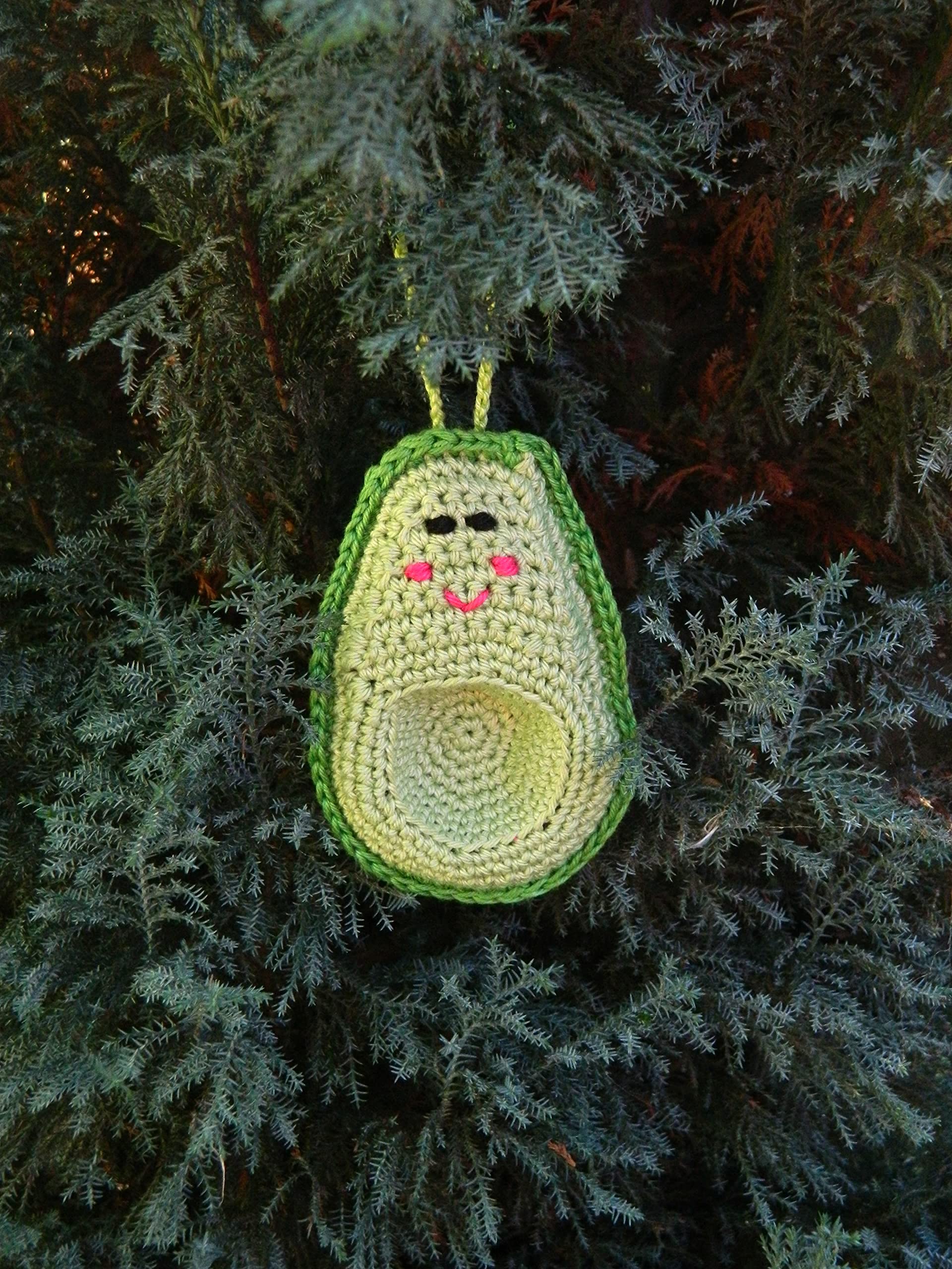 Handmade Crochet Avocado Christmas Tree Ornaments - Festive Green Guacamole-Themed Holiday Decor for Xmas Tree, Party & Home Decoration