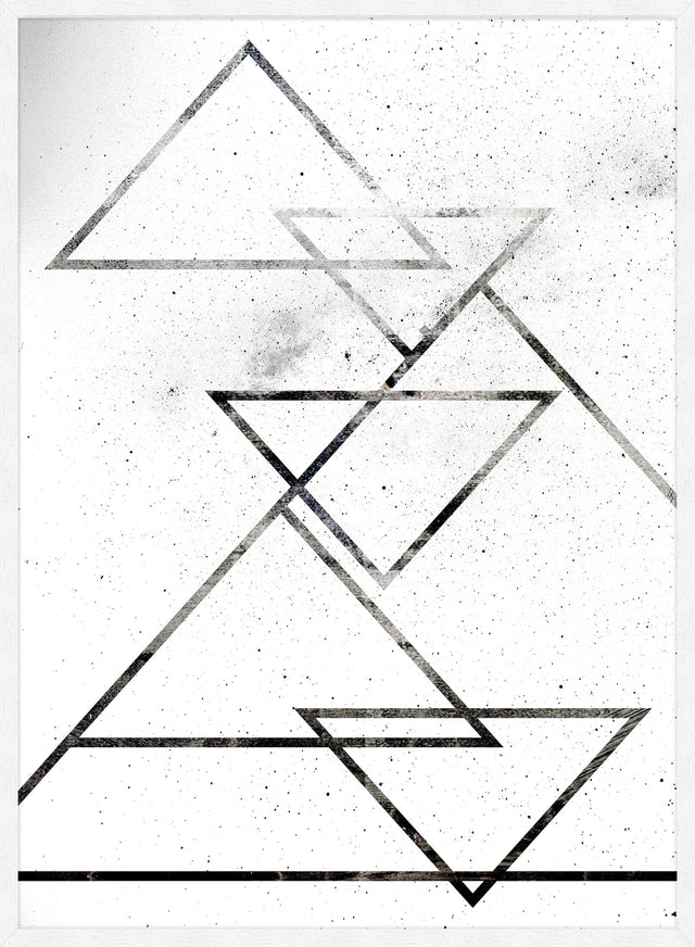 Black Triangle Print T-Shirt - Trendy Geometric Graphic Tee for Men & Women | Casual Streetwear, Gym, Party Outfit