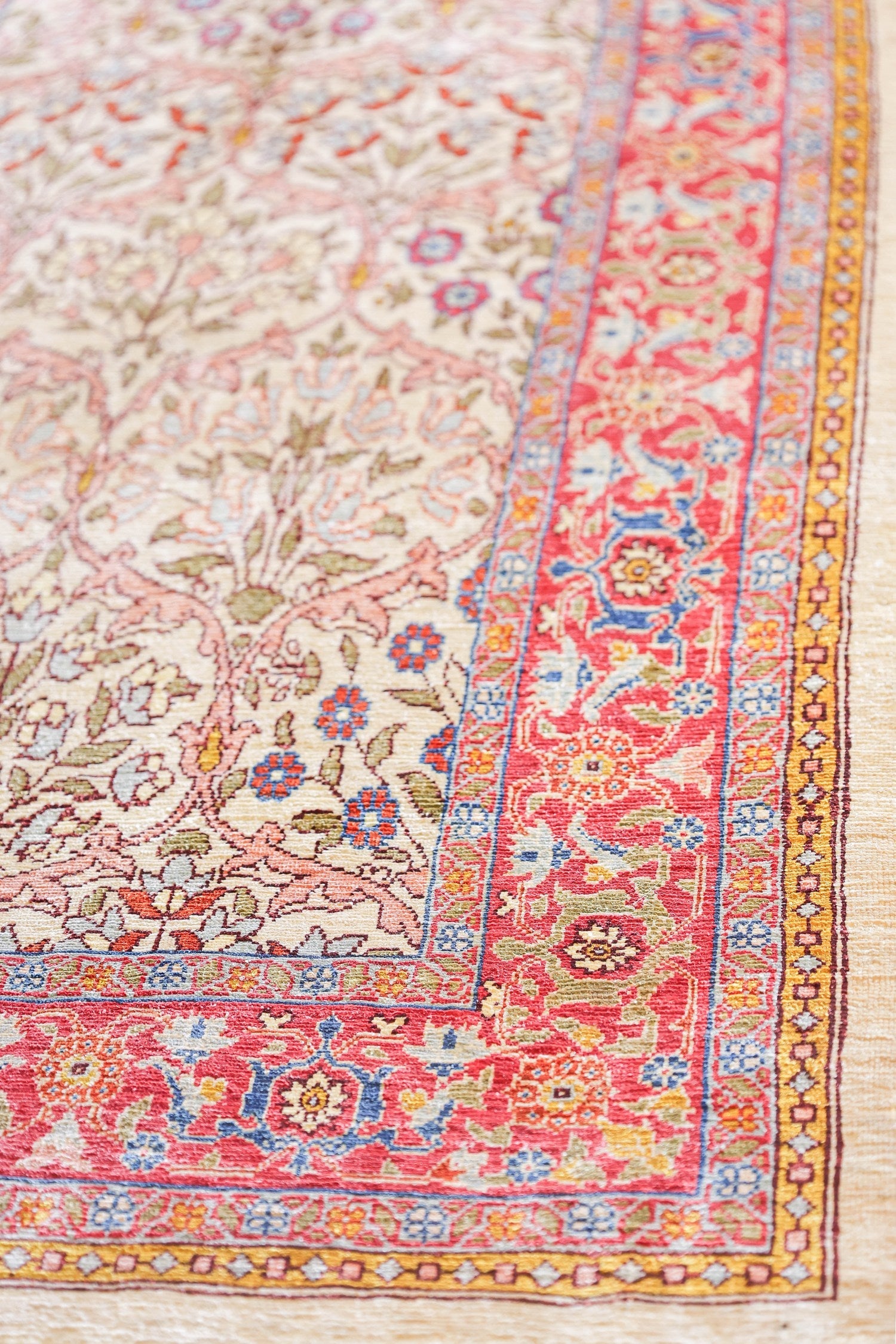 Antique Hereke Handwoven Traditional Rug JF8764 - Luxury Vintage Turkish Carpet for Living Room, Bedroom & Office Decor