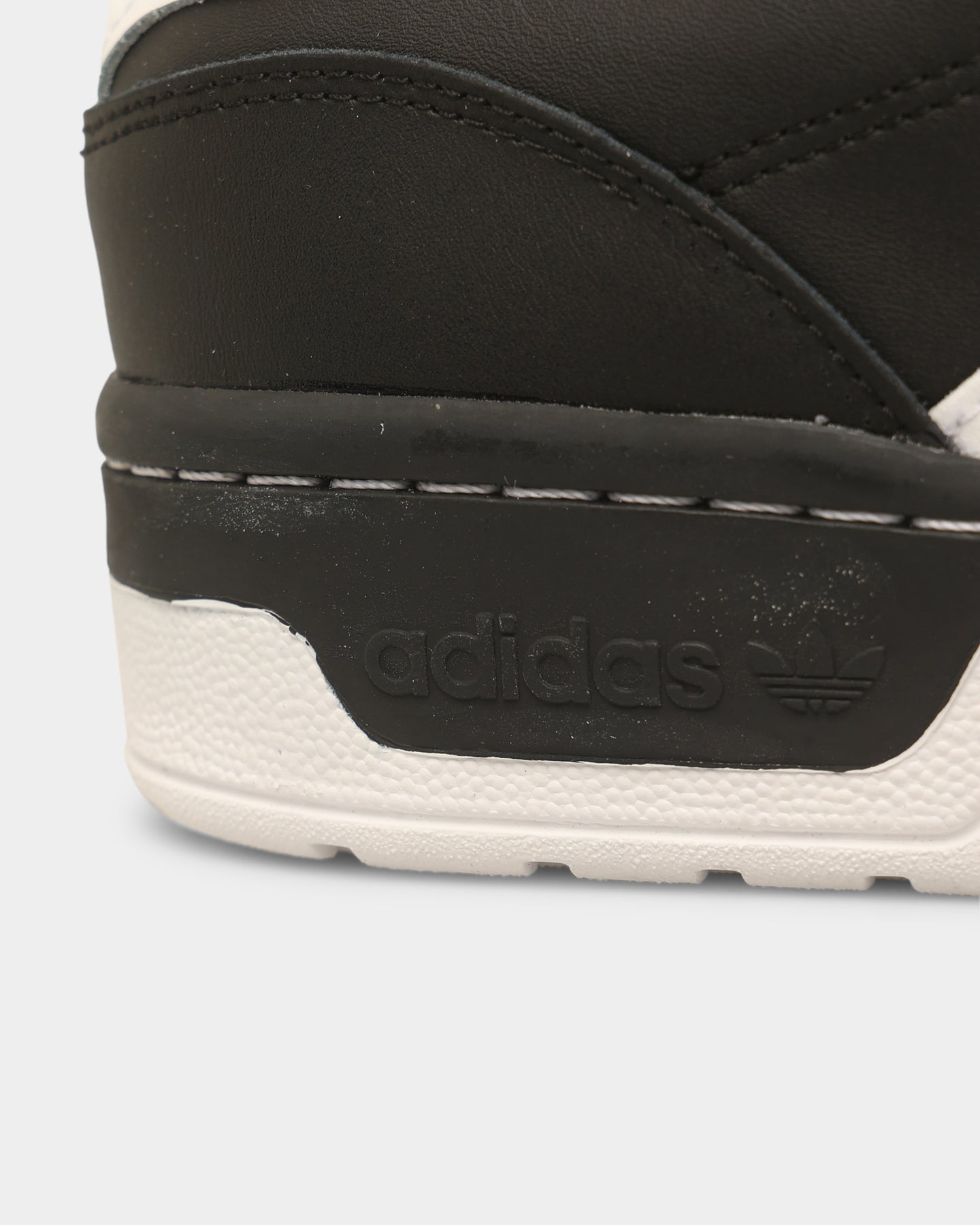 Adidas Rivalry Low Sneakers - Core Black/Ftwr White - Men's Casual Shoes for Everyday Wear & Street Style
