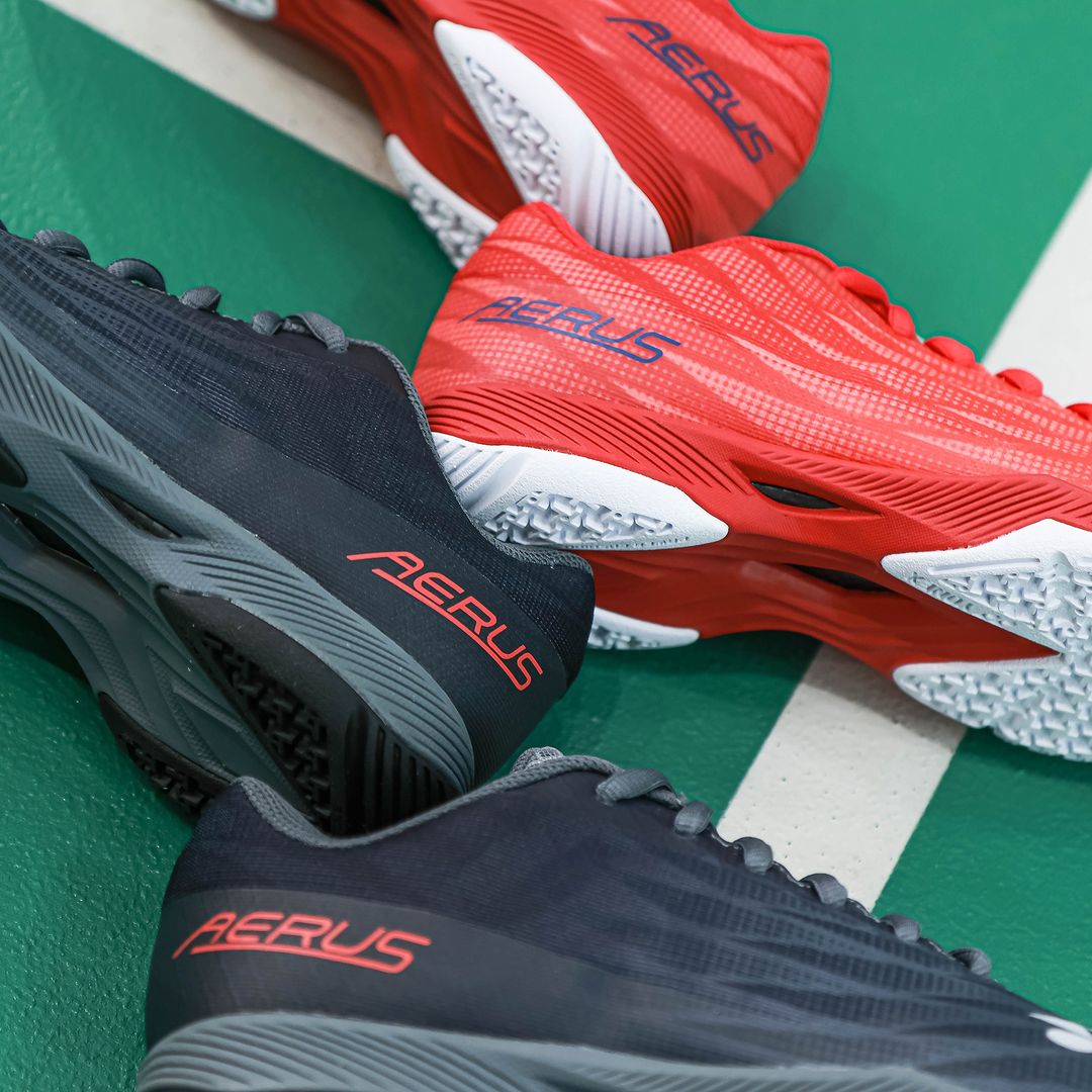 Yonex Aerus Z2 Men's Badminton Tennis Court Shoes - Lightweight & Breathable Ruby Red Sports Shoes for Indoor & Outdoor Games