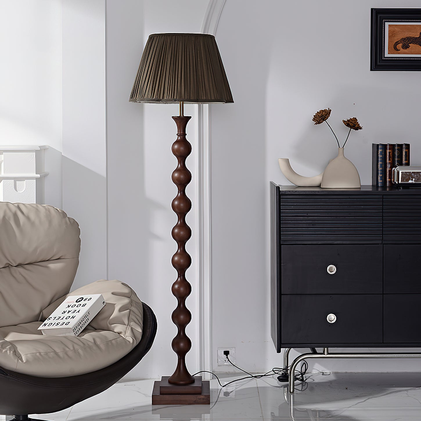 Elegant Beaded Column Floor Lamp - Modern Home Decor for Living Room, Bedroom & Office - Stylish Lighting for Relaxation & Ambiance