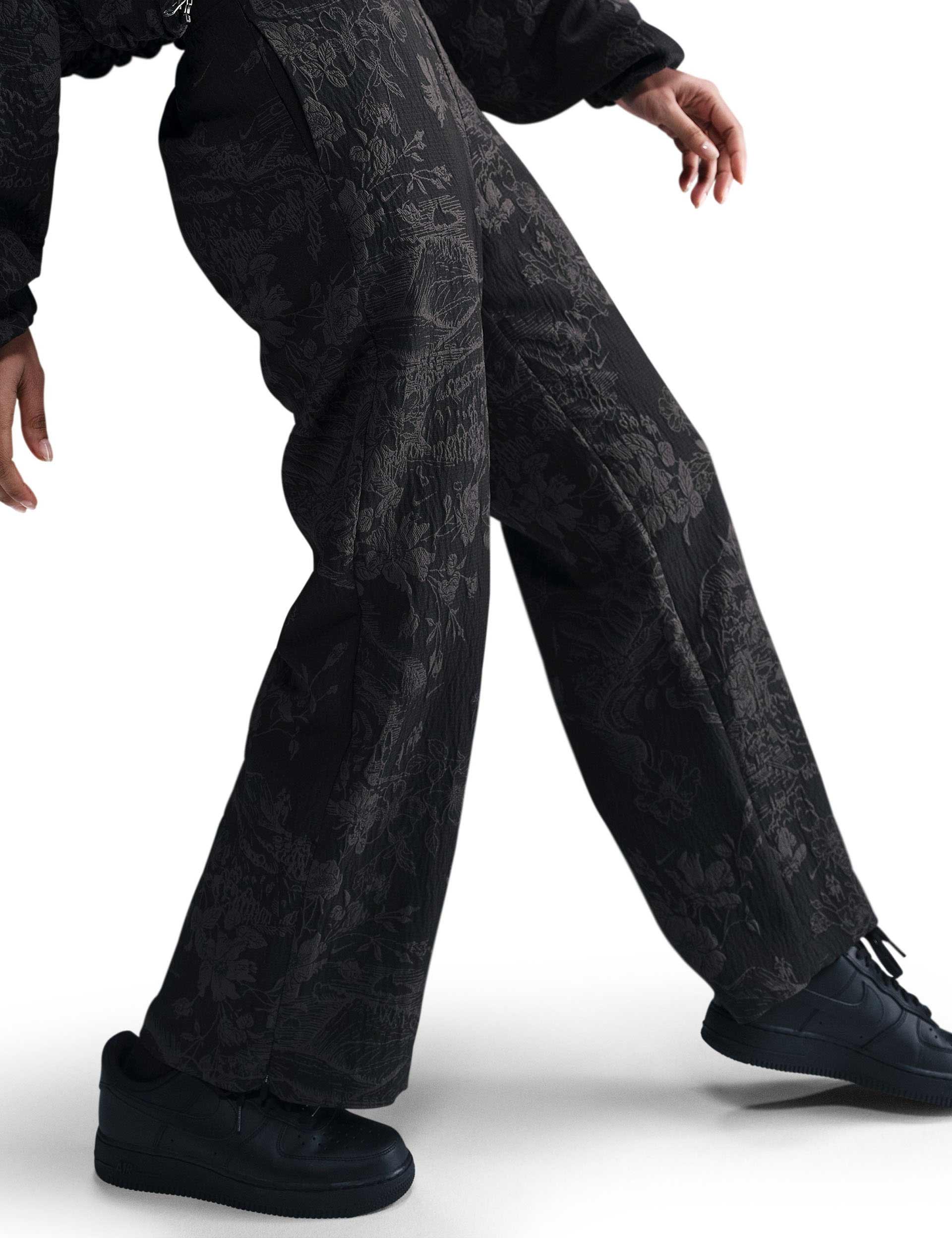 Premium Jacquard Track Pants for Men & Women - Breathable Sportswear Collection in Black/Anthracite - Perfect for Gym, Running & Casual Wear