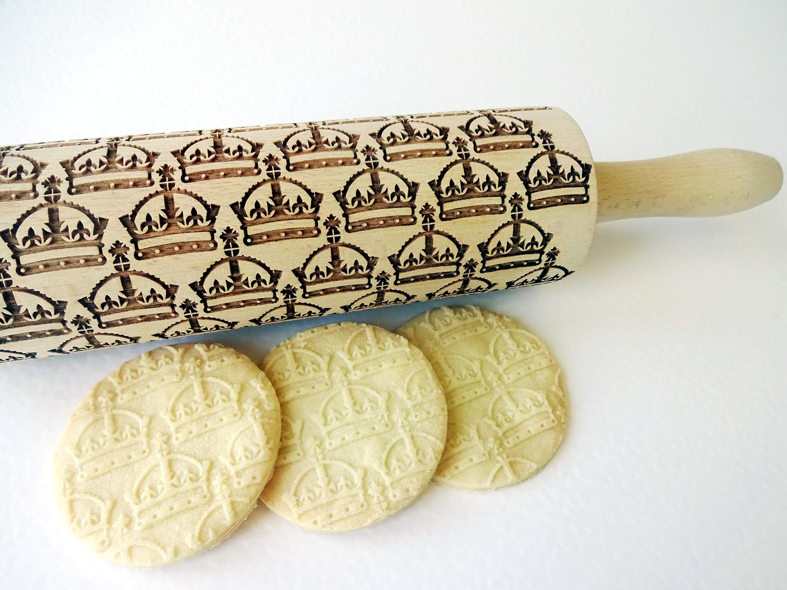 Laser Engraved Crown Embossing Rolling Pin - Premium Cookie Dough Decorating Tool for Baking, DIY Crafts - Perfect Gift for Bakers, Friends & Mom - Ideal for Christmas Cookies, Wedding Favors & Home Baking