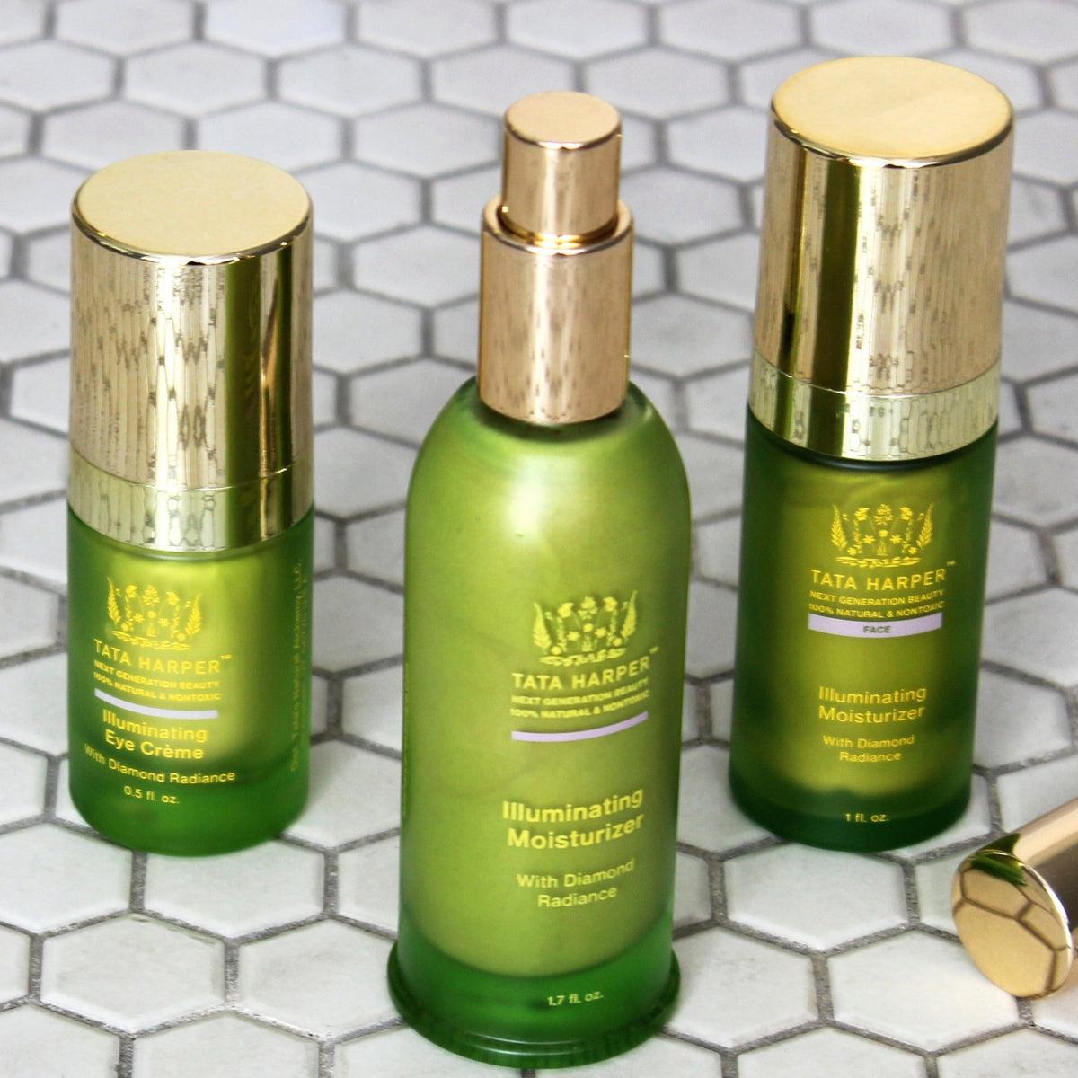 Best Illuminating Moisturizer for Glowing Skin - Hydrating Face Cream with Radiance Boost - Perfect for Daily Skincare & Makeup Prep