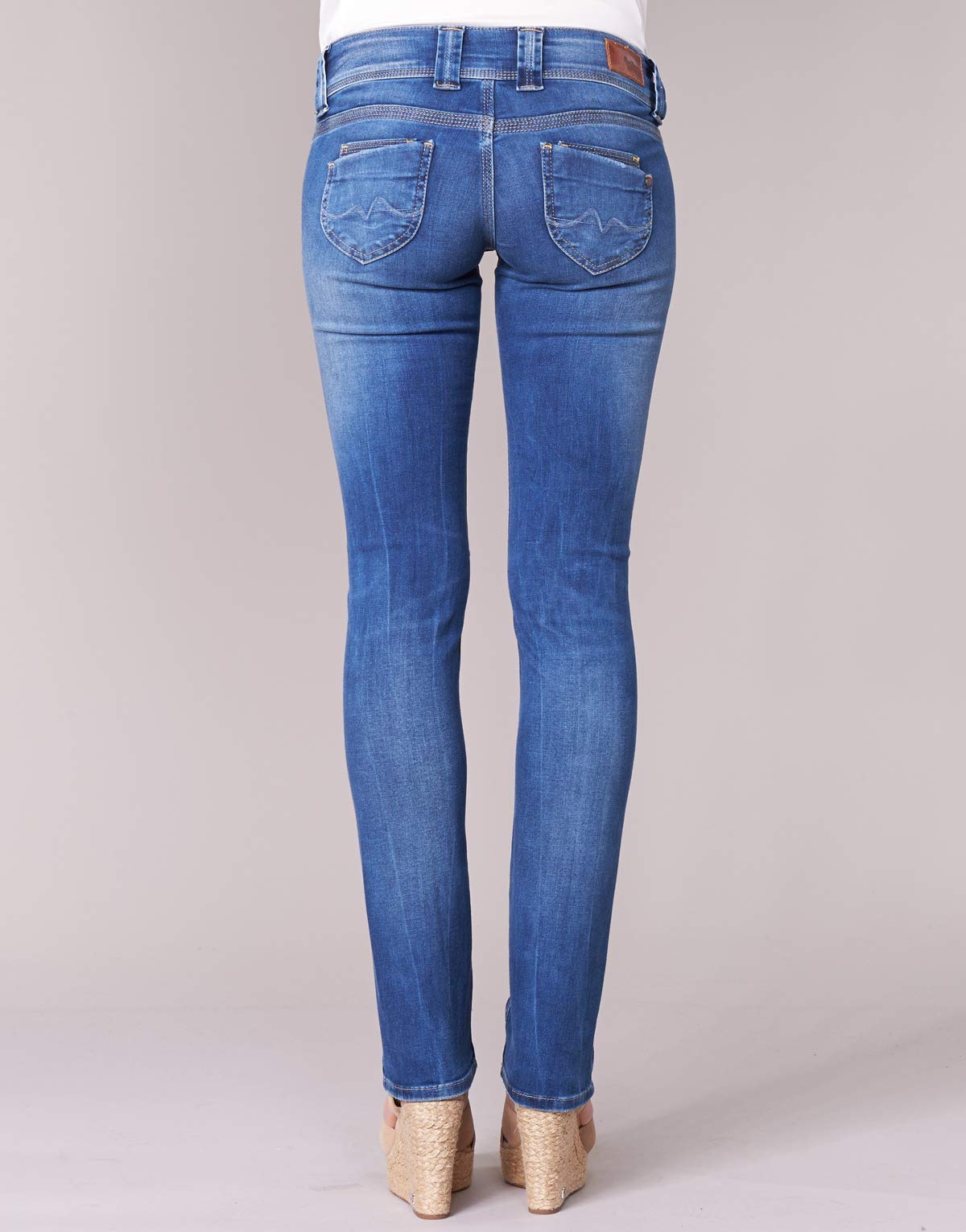 Pepe Jeans Venus Women's Straight Jeans - Blue Denim Pants Size US 33/34 (EU 42/44) - Comfortable & Stylish for Casual Wear, Office & Night Out