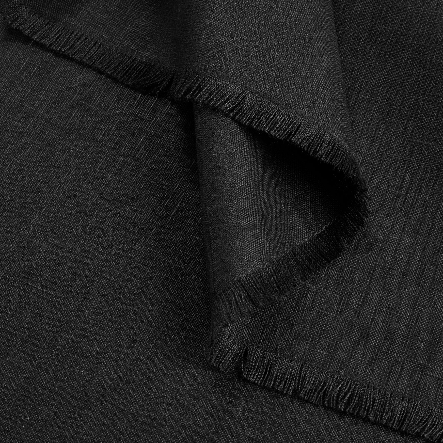 Elegant Fringe Table Throw - Decorative Table Runner for Dining Room, Wedding, and Home Decor - Perfect for Parties, Holidays, and Special Occasions