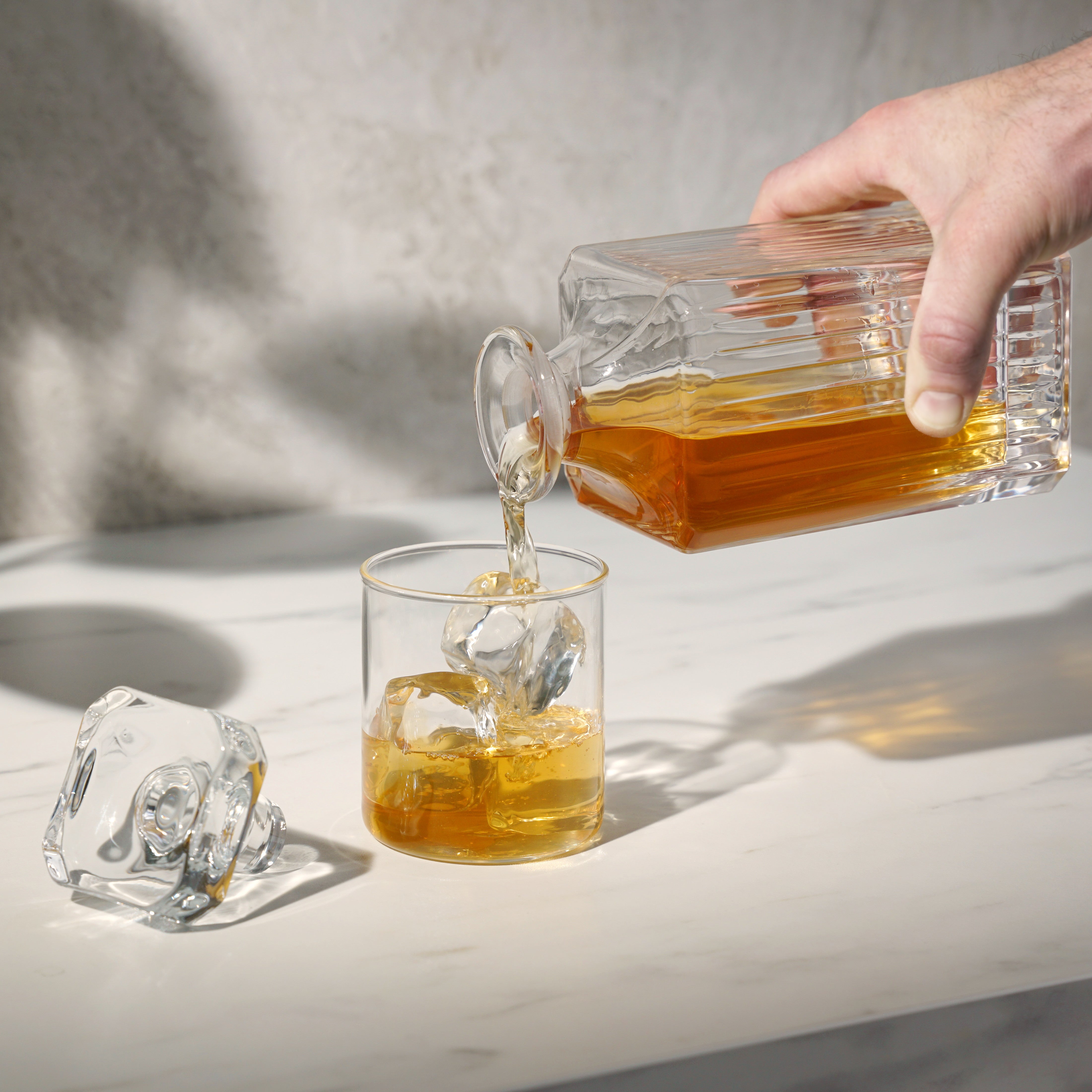 Premium Reserve Milo Crystal Liquor Decanter Set - Elegant Whiskey & Bourbon Decanter with Stopper - Perfect for Home Bar, Gift Giving & Entertaining