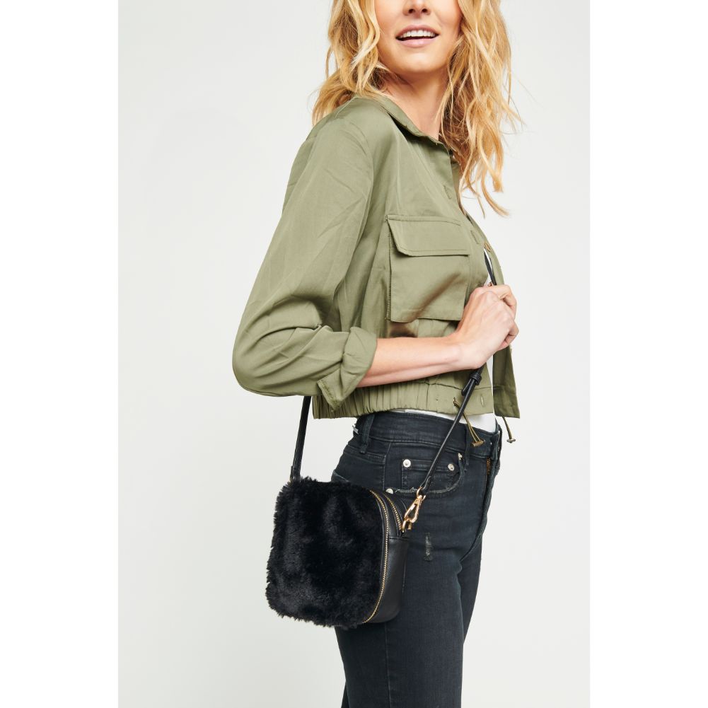 Stylish Sylvester Crossbody Bag for Women - Trendy Leather Shoulder Purse with Adjustable Strap, Perfect for Daily Use, Travel & Shopping