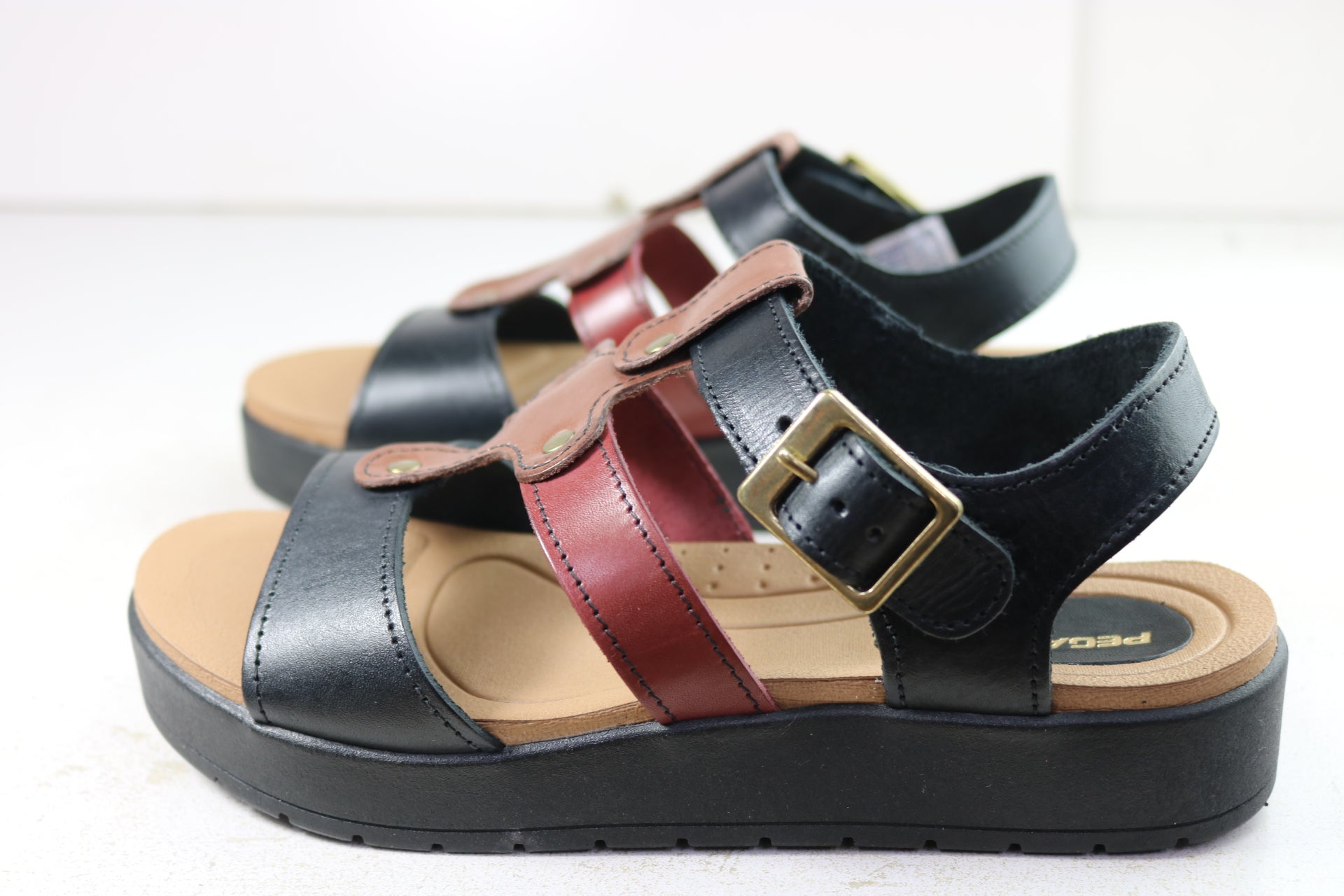 Atlas Women's Comfortable Leather Sandals - Handmade in Brazil - Perfect for Beach, Vacation & Summer Outfits