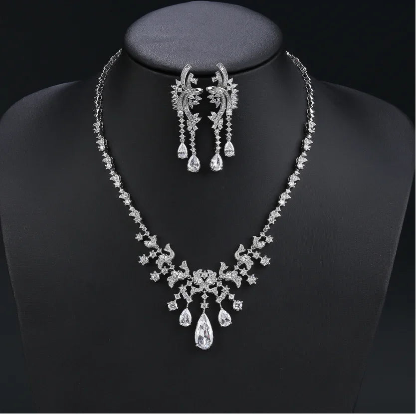 Luxury Cubic Zirconia Droplet Tassel Necklace Set for Women - Elegant Wedding Jewelry, Bridal Party Accessories, Dubai Style White Zirconia Pendant - Perfect for Weddings, Anniversaries & Special Occasions