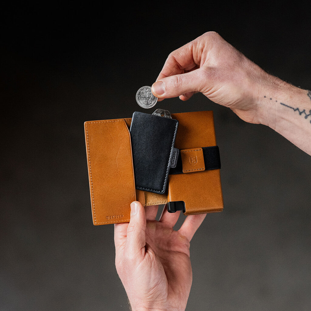Premium Leather Coin Pouch Wallet - Small Metal Money Holder for US Coins, Quarters & Cash - Perfect for Travel, Vending Machines & Collectors
