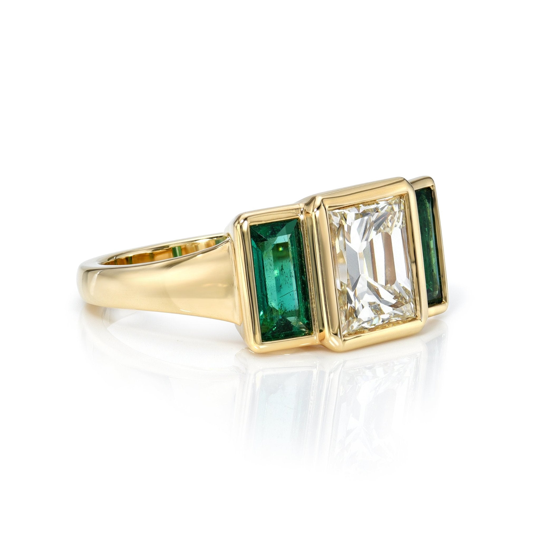 Single Stone Amelia Ring with Genuine Emeralds - Elegant Green Gemstone Jewelry for Women | Perfect for Weddings, Anniversaries & Special Occasions