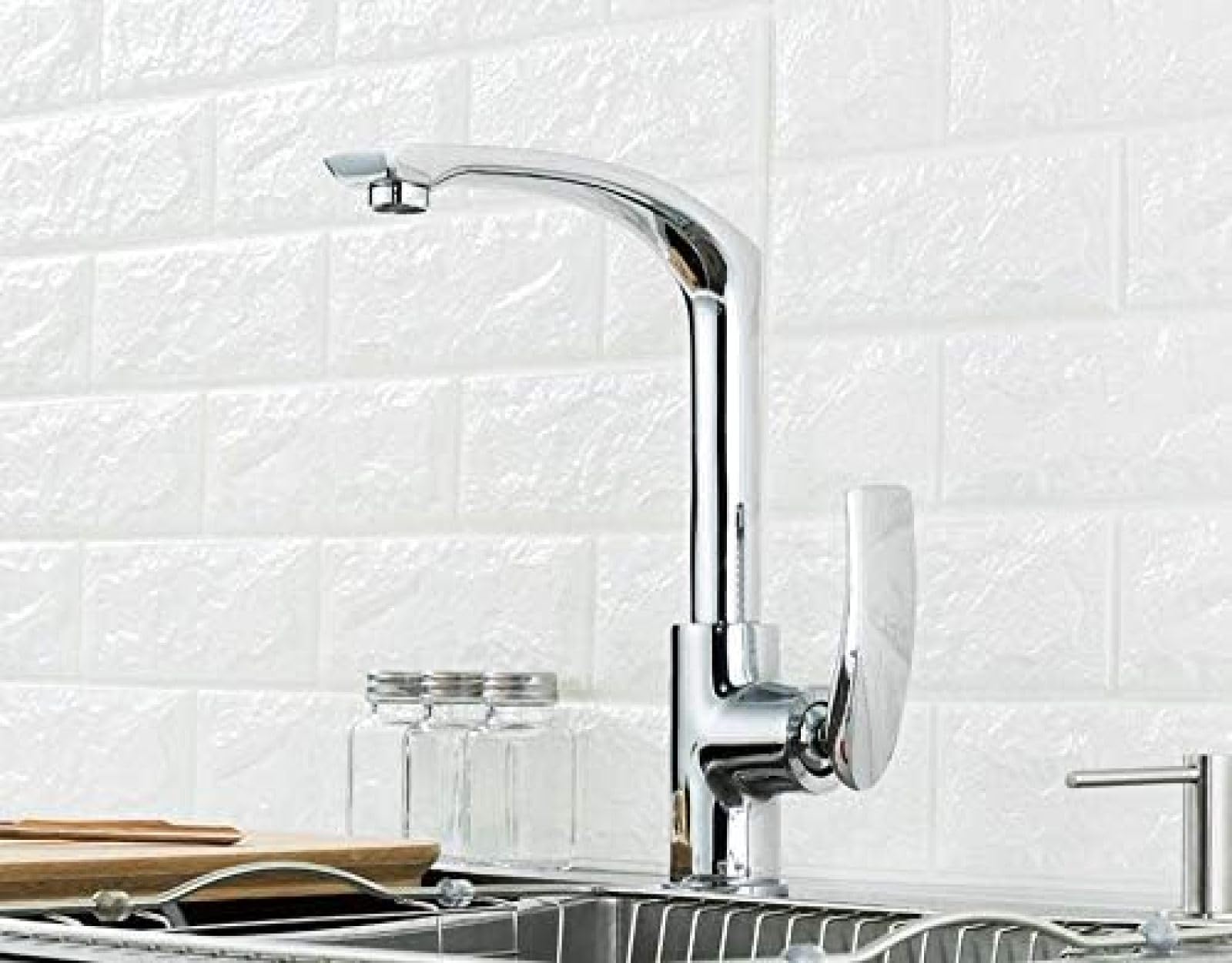 CRJUS Single Handle Pull-Out Spray Kitchen Faucet Chrome Finish - Hot & Cold Water Mixer for Modern Sink - Easy Install for Kitchen & Bathroom - Perfect for Cooking, Dishwashing, Hand Washing & Home Hygiene | Durable & Stylish for Everyday Use