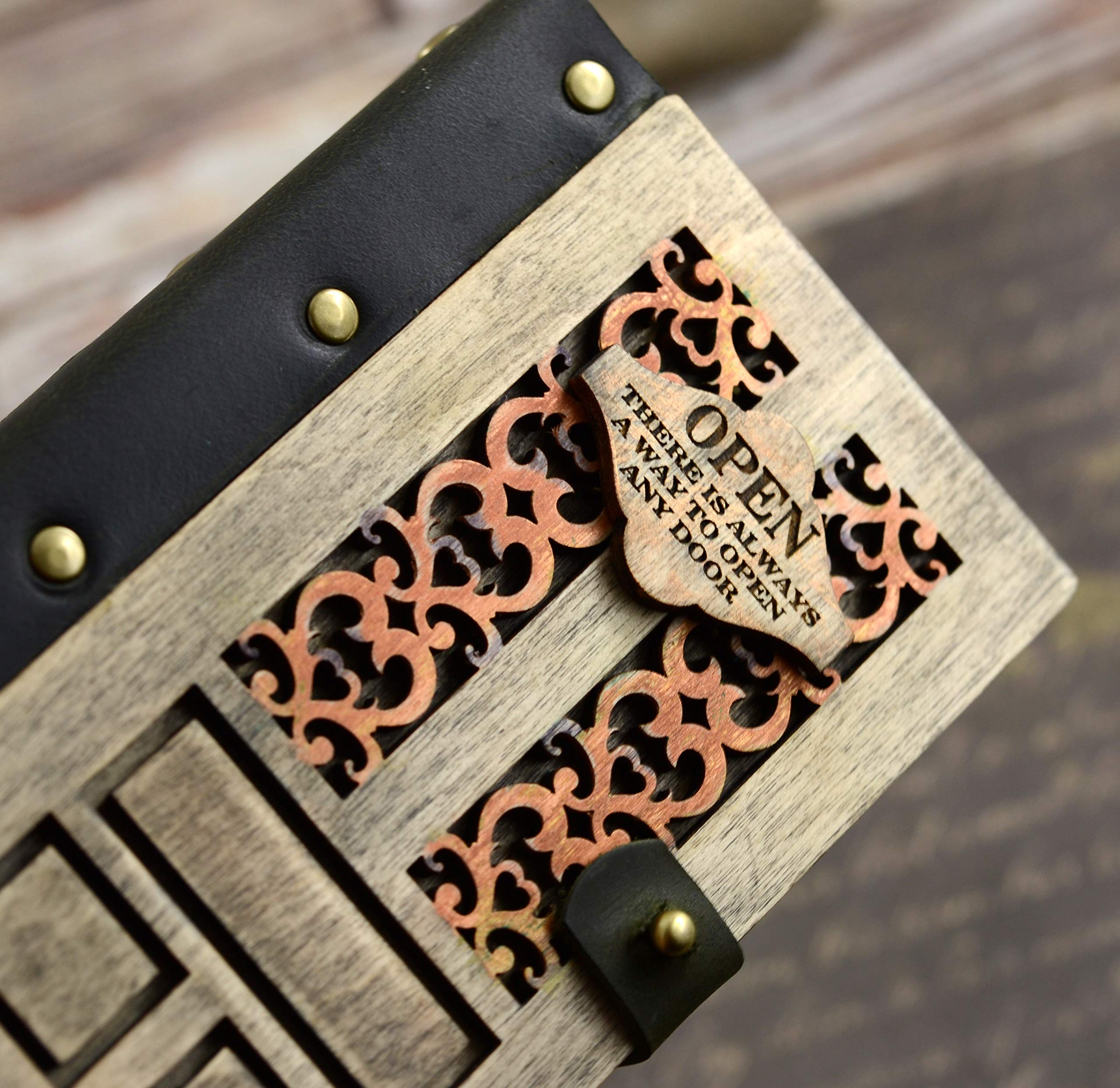 Laser Engraved Wooden Tarot Box - Gift for Tarot Readers & Spiritual Use