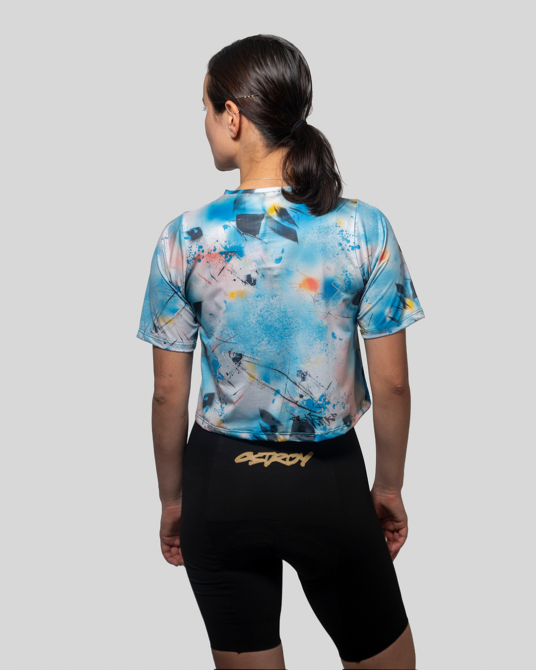 Fatcap Women's Crop Top - Trendy Short Sleeve T-Shirt for Summer Outfits, Casual Wear & Street Style Fashion