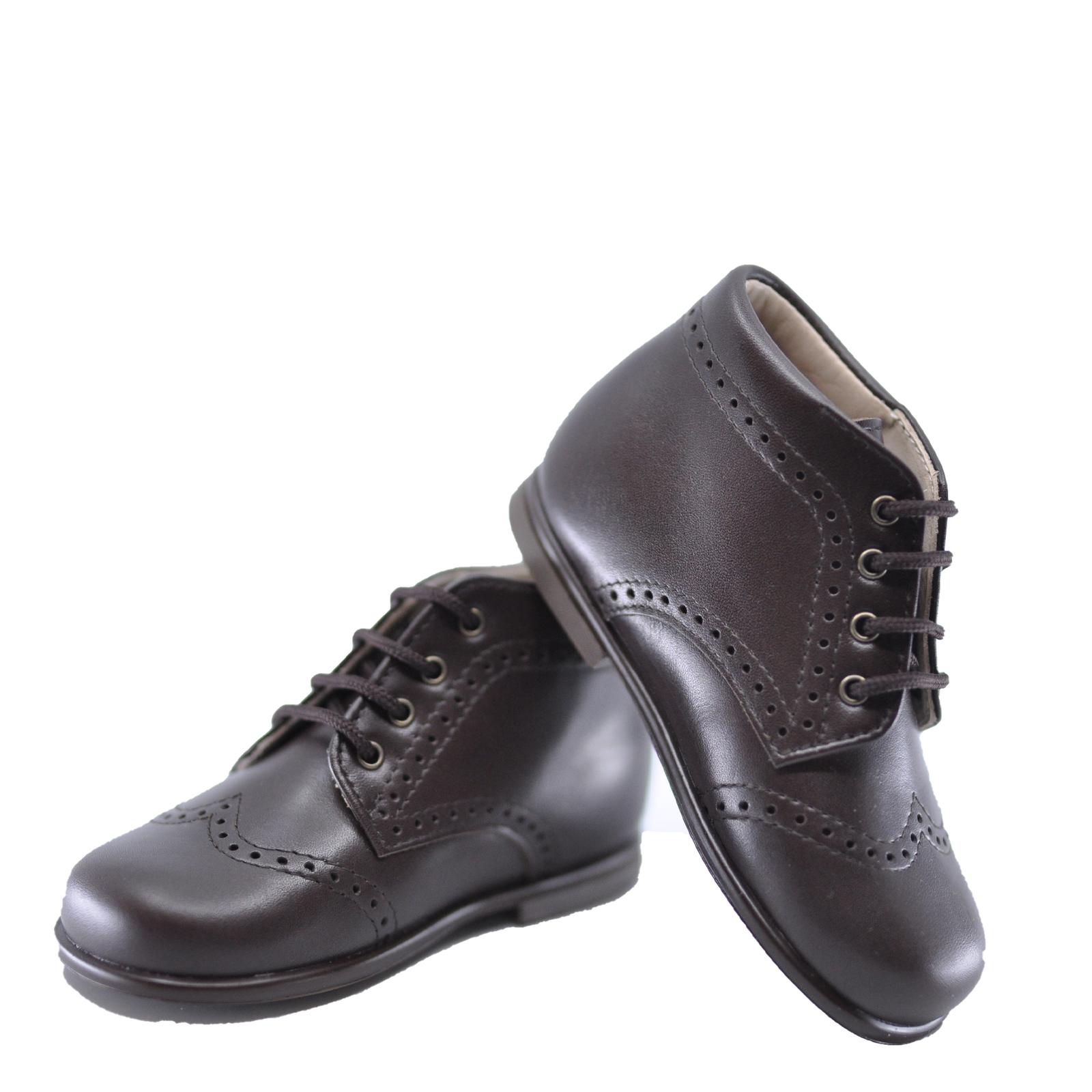 Beberlis Mocha Wingtip Baby Booties - Classic Leather Oxford Style Shoes for Infants & Toddlers - Perfect for First Steps, Special Occasions & Photo Shoots
