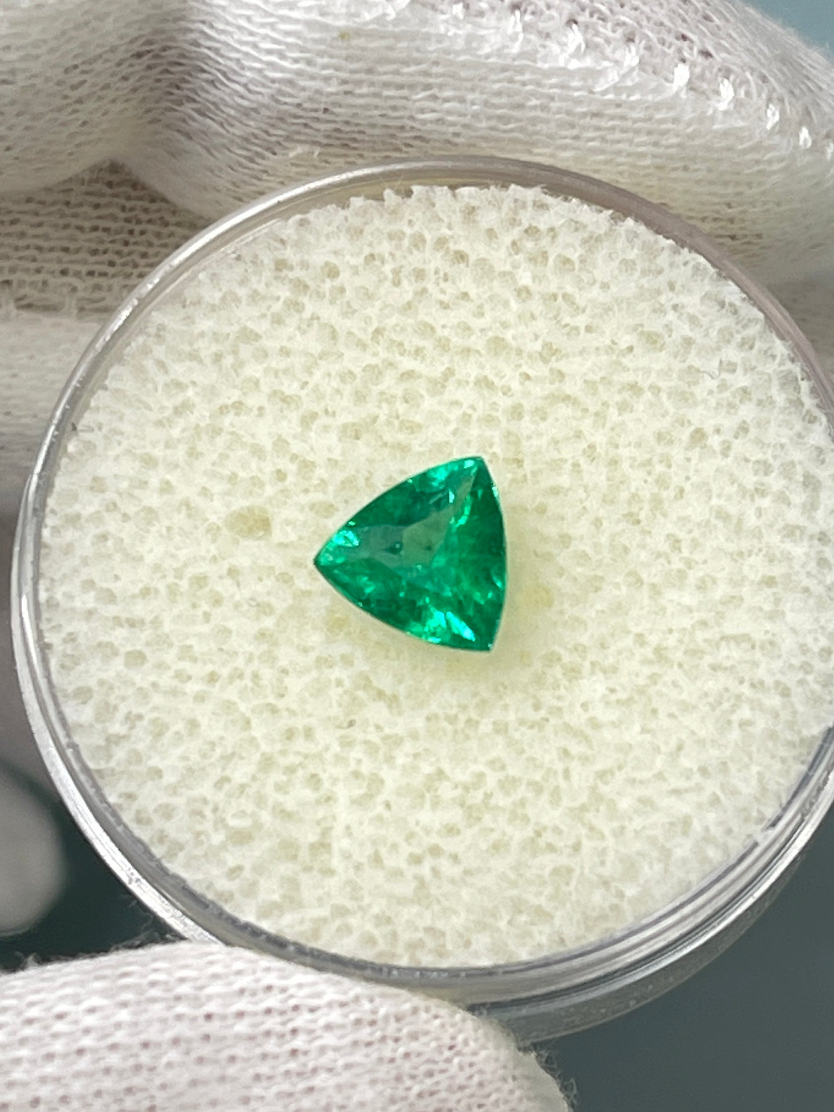 0.70 Carat 6.3x6.5mm Intense Bluish Green Natural Trillion Cut Emerald Gemstone - Perfect for Jewelry Making, Engagement Rings & Unique Gifts