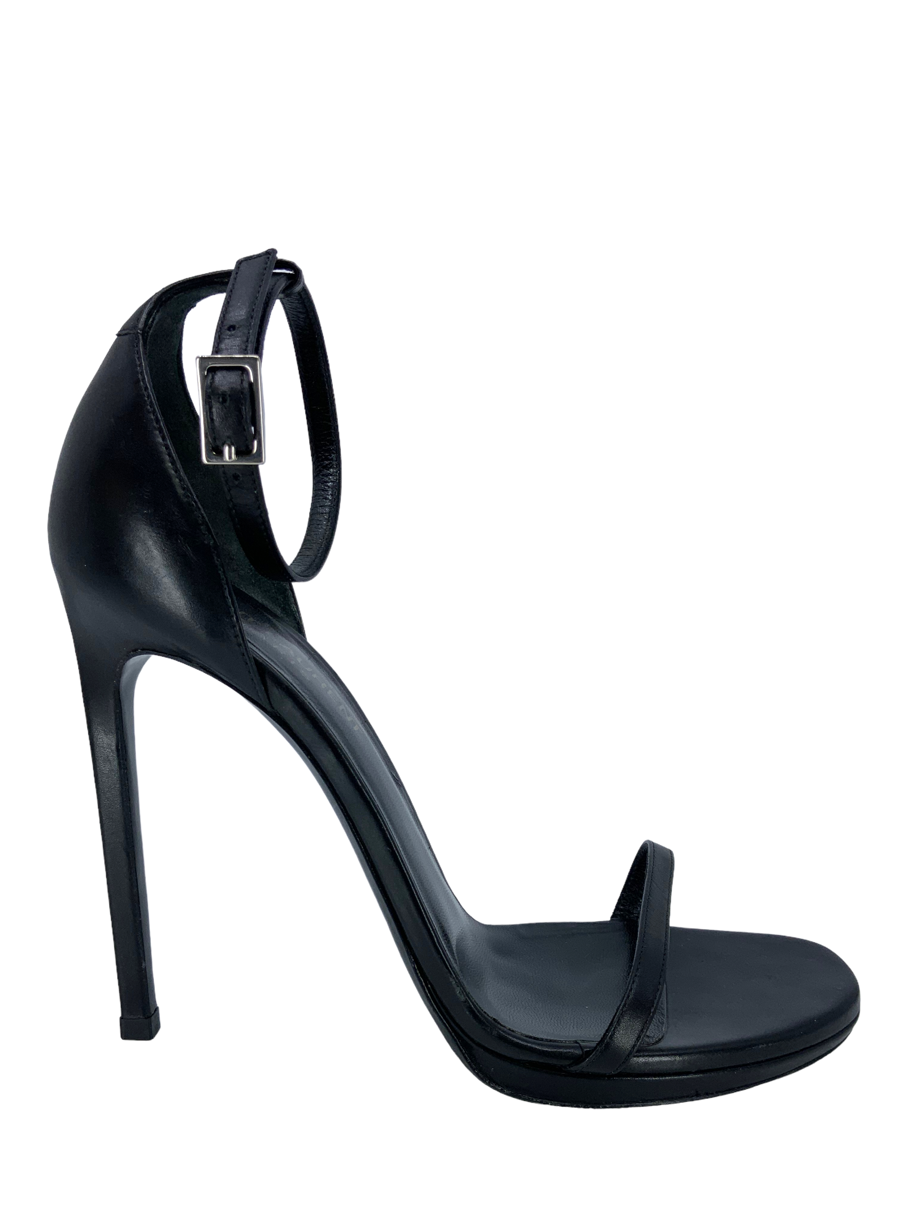 Saint Laurent Amber Leather Sandals Women's Size 8.5 - Luxury Designer Summer Sandals for Beach, Vacation & Casual Outings