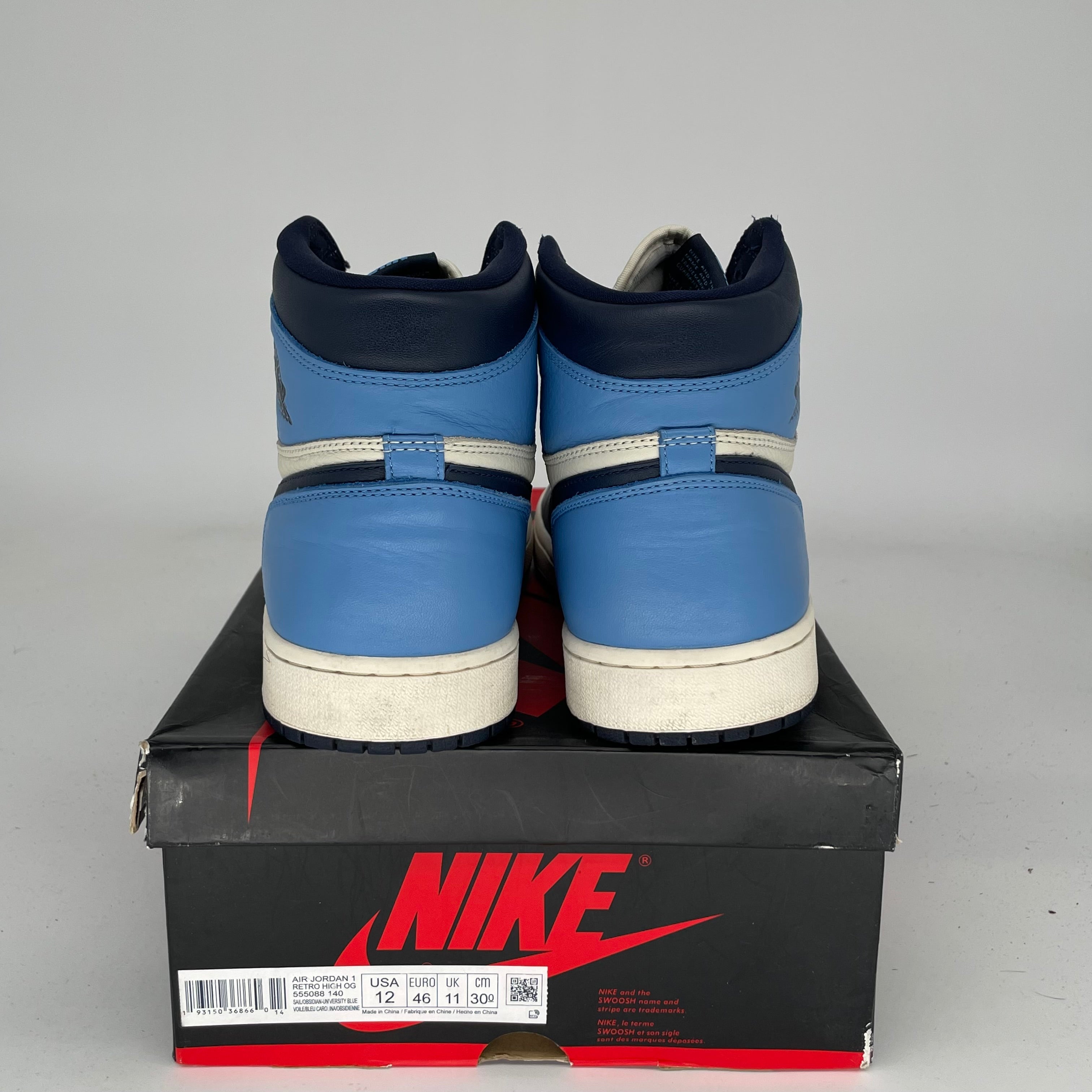 Original Air Jordan 1 Retro High OG 'Obsidian' Men's Basketball Shoes - Size 12 (555088-140) - Perfect for Sneaker Collectors & Streetwear Fashion