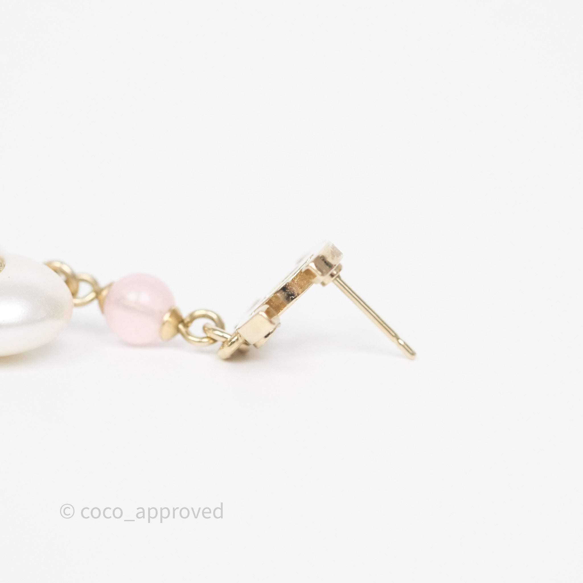 Chanel CC Pink Bead Heart Pearl Crystal Drop Earrings in Gold Tone - Elegant Luxury Jewelry for Women, Perfect for Parties, Weddings & Special Occasions