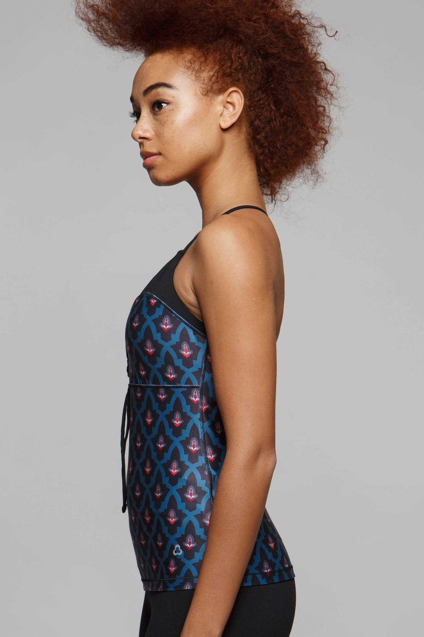 Imane Performance Tank Top for Women - High-Quality Workout & Gym Shirt - Perfect for Running, Yoga & Fitness Training