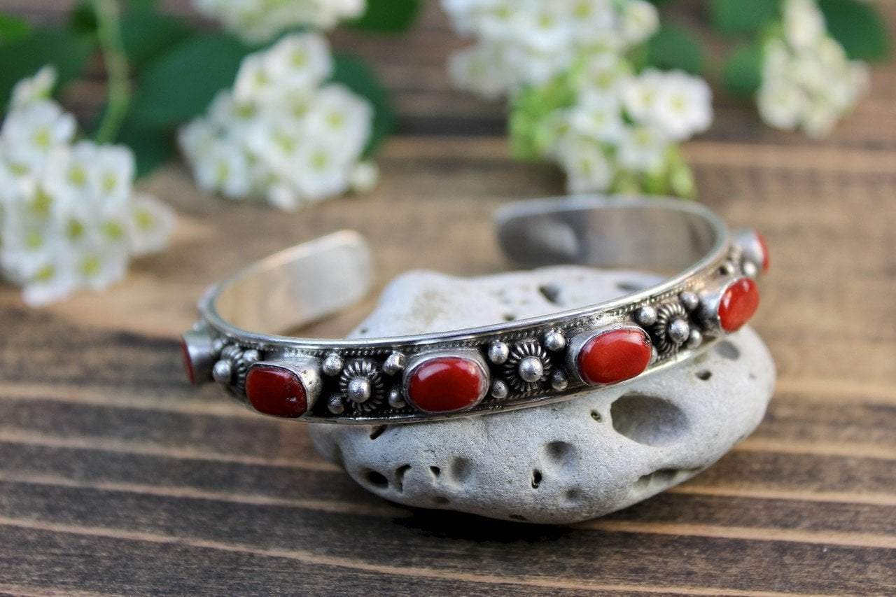 Vintage Coral Stone Drop Cuff Bracelet - Handmade Boho Jewelry for Women - Perfect for Beach Weddings, Summer Parties & Boho Fashion
