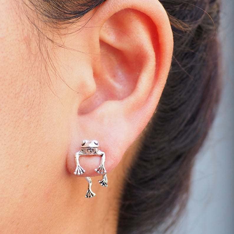 Vintage Silver Frog Stud Earrings for Women & Teens - Cute Animal Jewelry for Everyday Wear, Gifts & Special Occasions