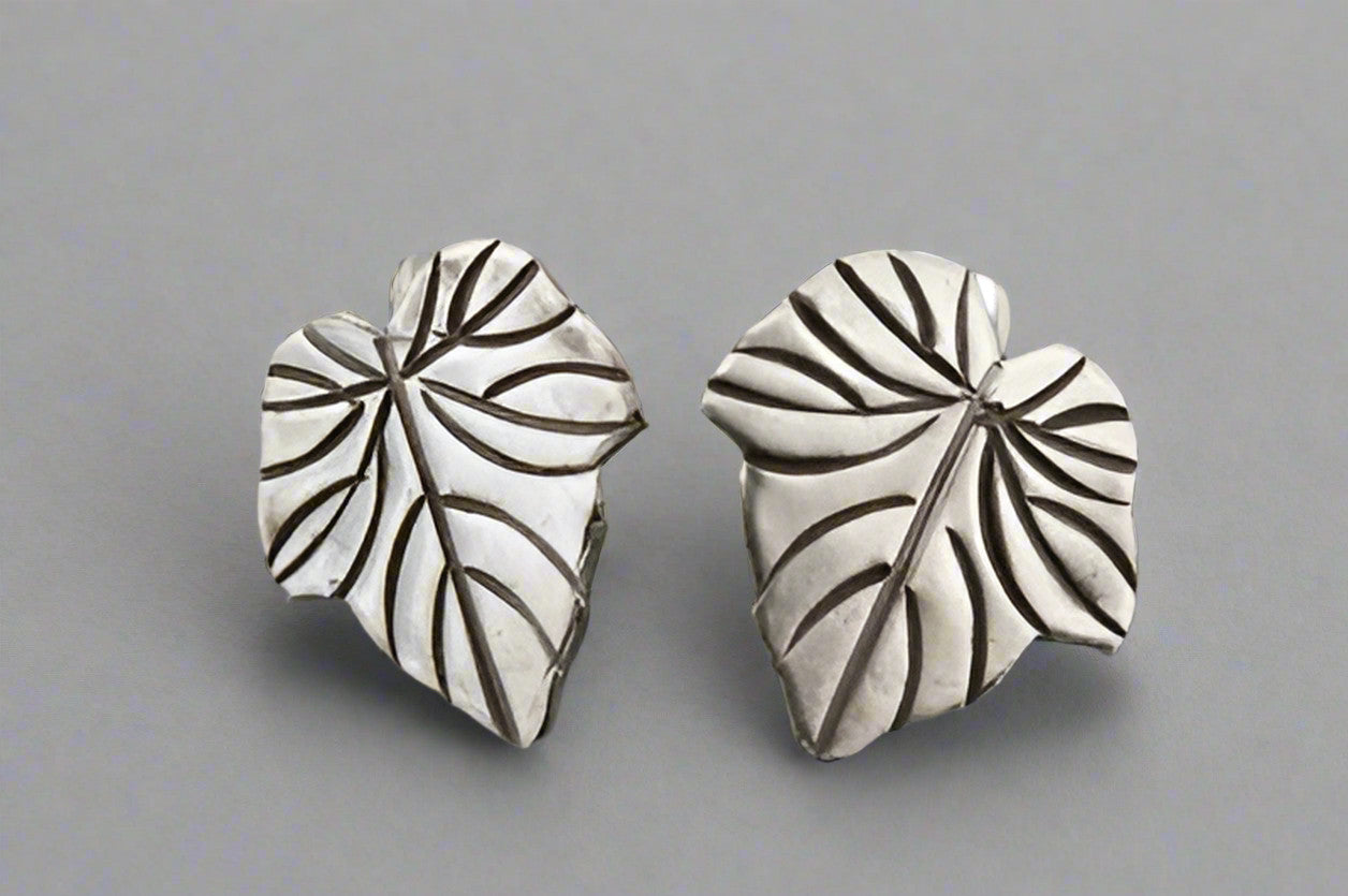 Pure Silver Maple Leaf Earrings for Women - Elegant Nature-Inspired Jewelry for Everyday Wear & Special Occasions