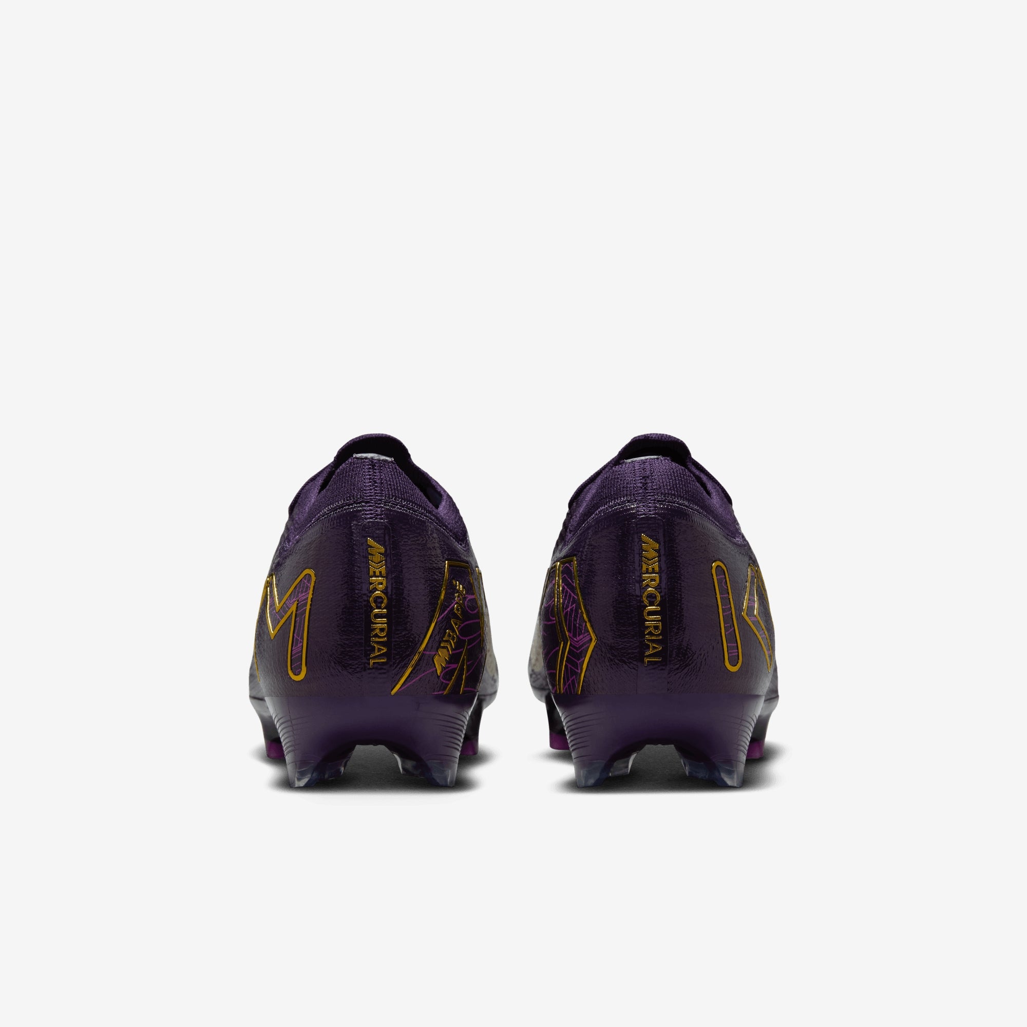 Nike Mercurial Vapor 16 Elite Kylian Mbappé Soccer Cleats - Lightweight Football Shoes for Speed & Precision - Perfect for Professional Matches & Training Sessions