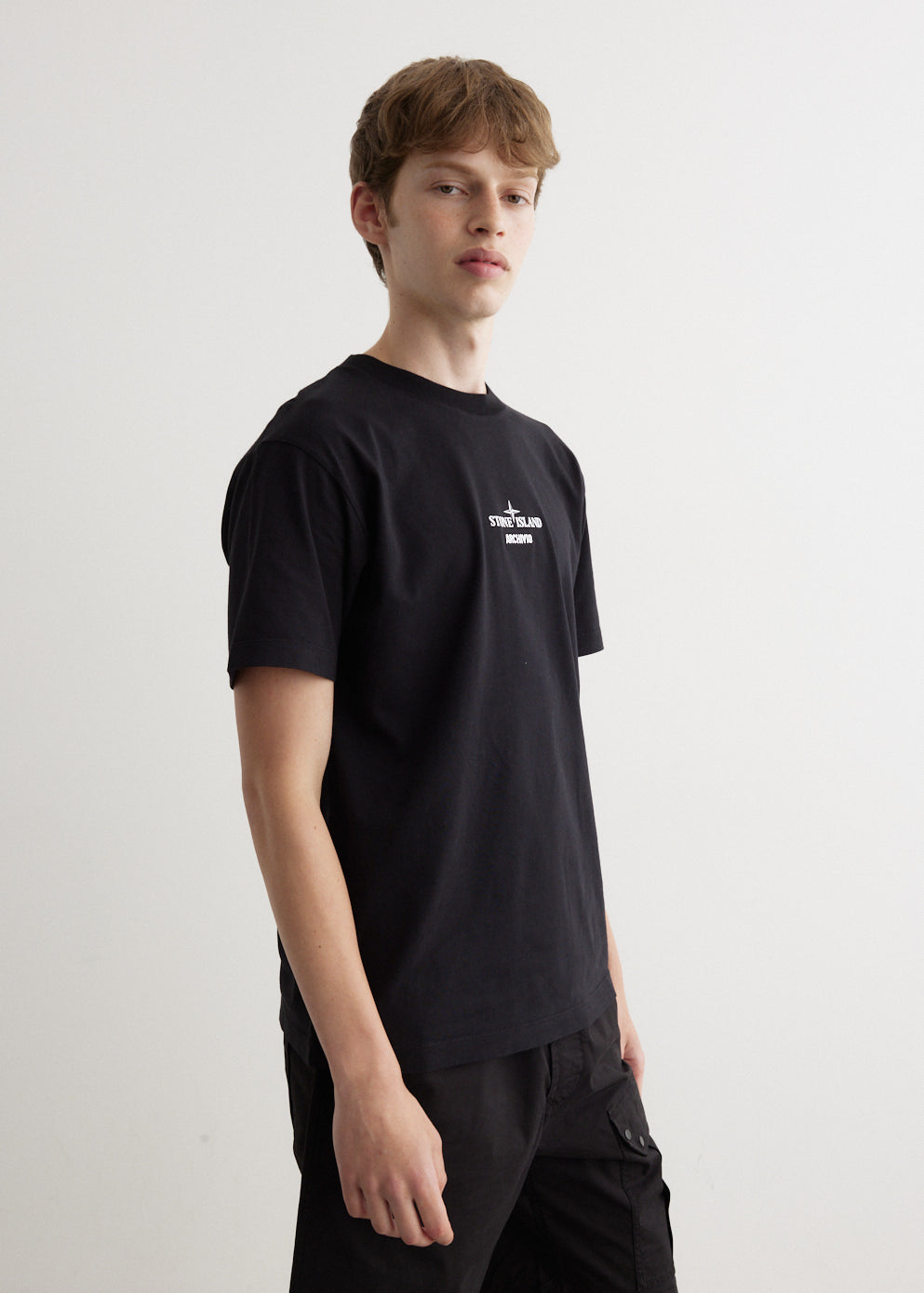 Vintage Archivo Print T-Shirt for Men & Women - Soft Cotton Graphic Tee for Casual Wear, Street Style & Everyday Outfits