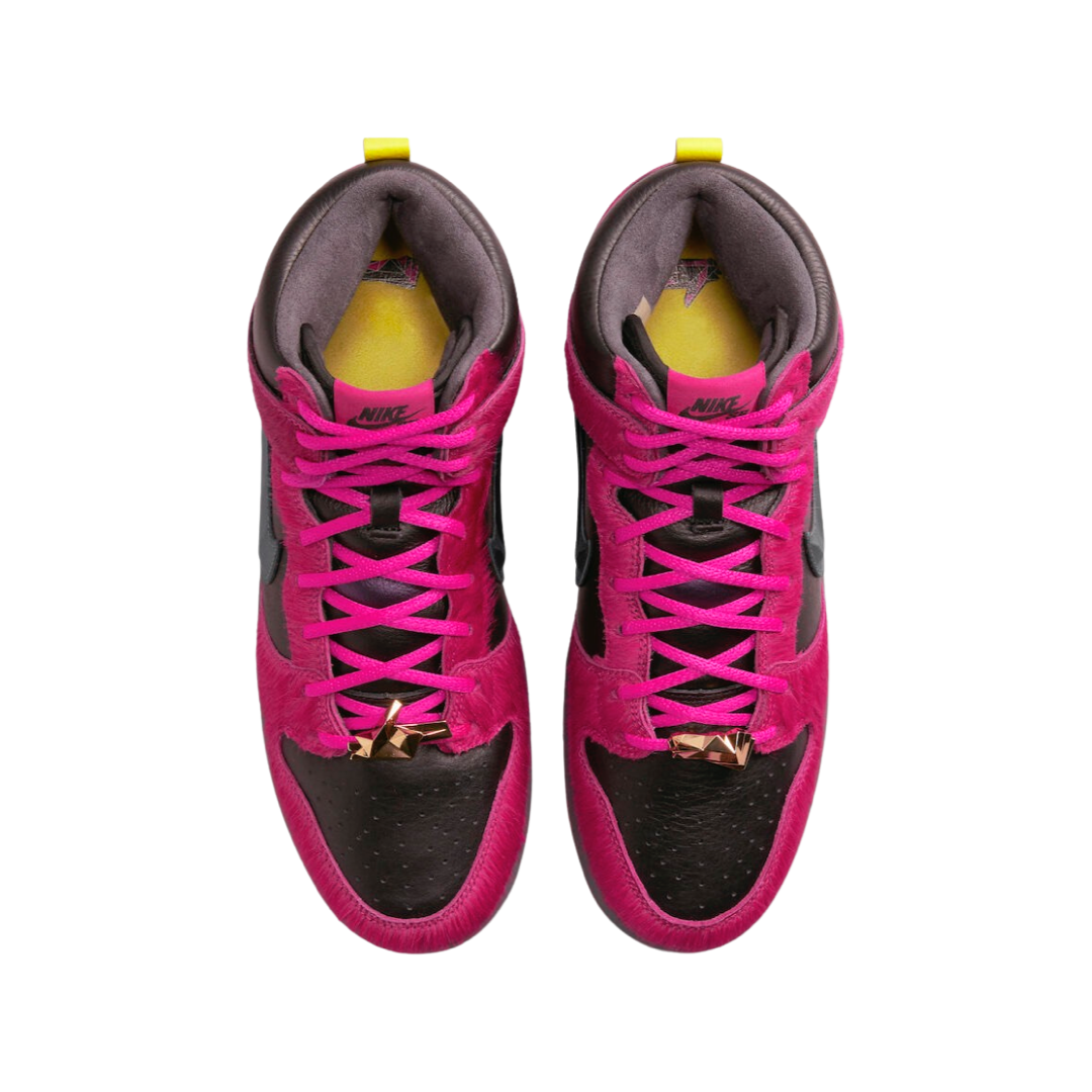 Nike SB Dunk High QS 