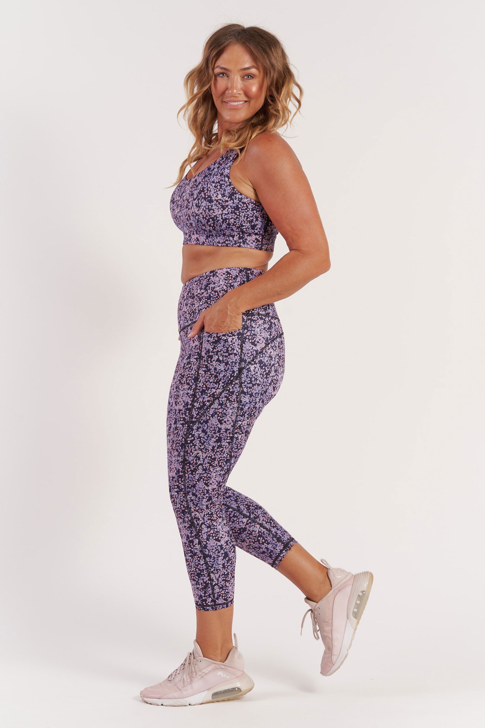 Training Pocket Move 7/8 Legging Floral - High Waist Yoga Pants for Women, Workout Running Gym Fitness with Side Pockets | Perfect for Yoga, Pilates, Running & Lounge Wear