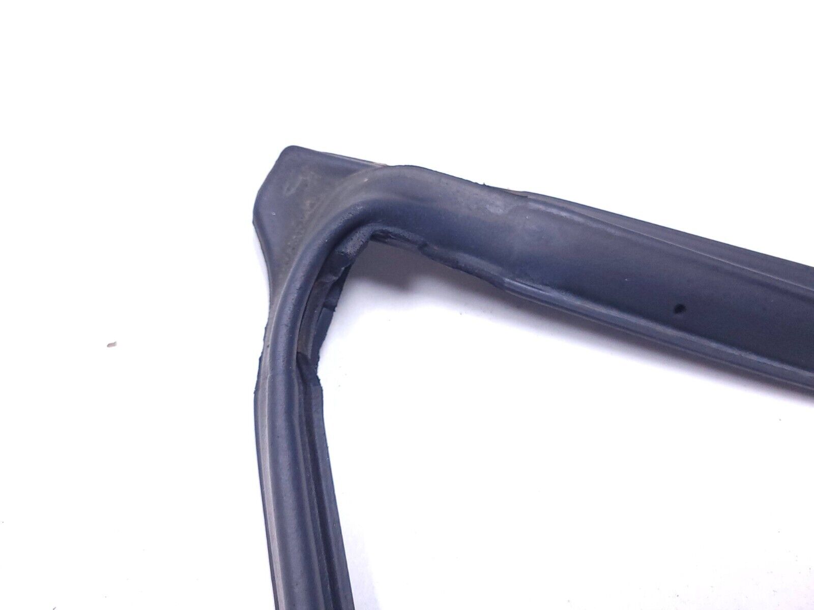 03 08 Toyota Corolla Rear Right Passenger Side Door Weatherstrip Seal - 3pcs OEM Replacement - Perfect for Weather Protection & Noise Reduction While Driving