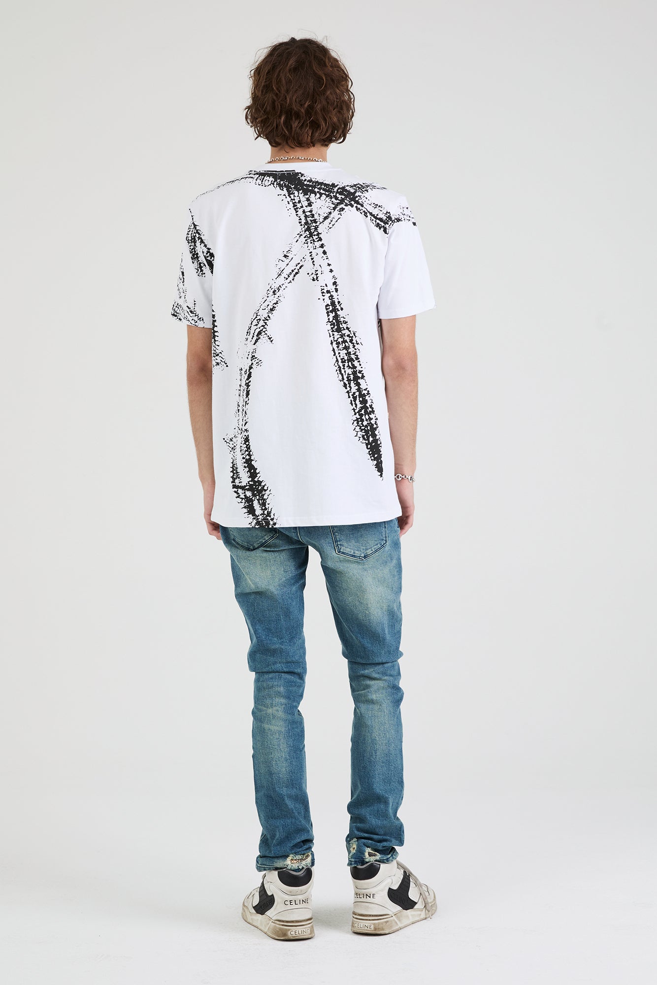 LIAM TEE | White Snake Graphic Print T-Shirt for Men - Trendy Streetwear & Casual Outfit for Everyday Wear