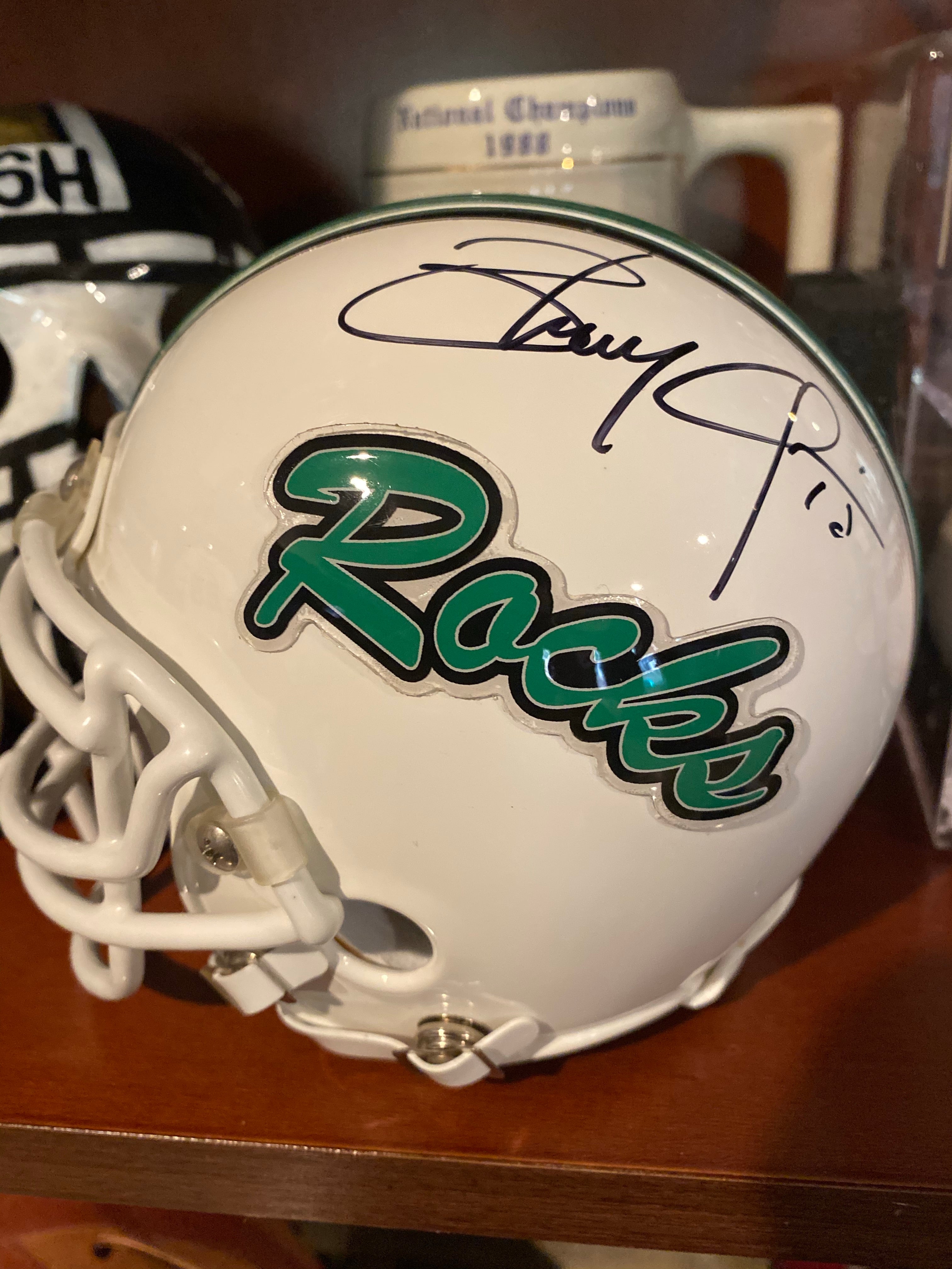Brady Quinn Autographed Dublin Coffman HS Shamrocks Mini Football Helmet - Signed Collectible for Sports Fans, Memorabilia Display & Gift for Ohio High School Football Enthusiasts
