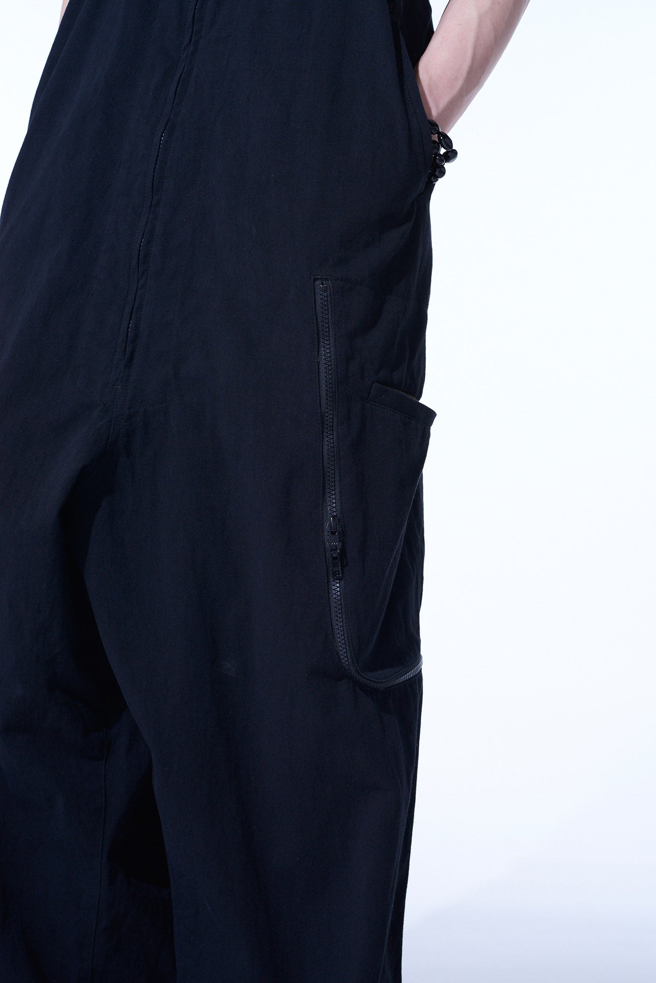 Premium Cotton Hemp Twill Overalls with Gusseted Zippered Pockets - Durable Workwear for Farming, Gardening & Outdoor Activities