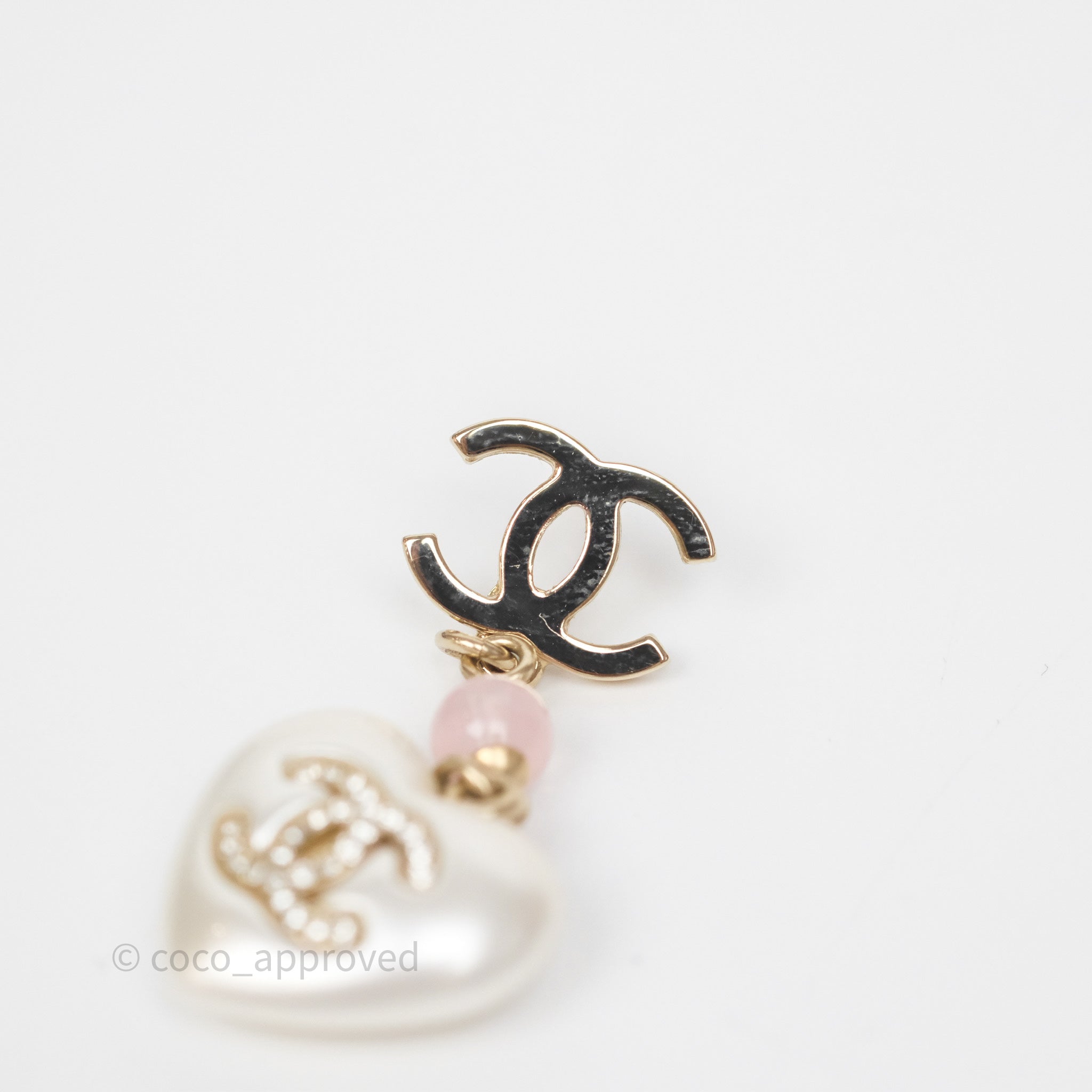 Chanel CC Pink Bead Heart Pearl Crystal Drop Earrings in Gold Tone - Elegant Luxury Jewelry for Women, Perfect for Parties, Weddings & Special Occasions