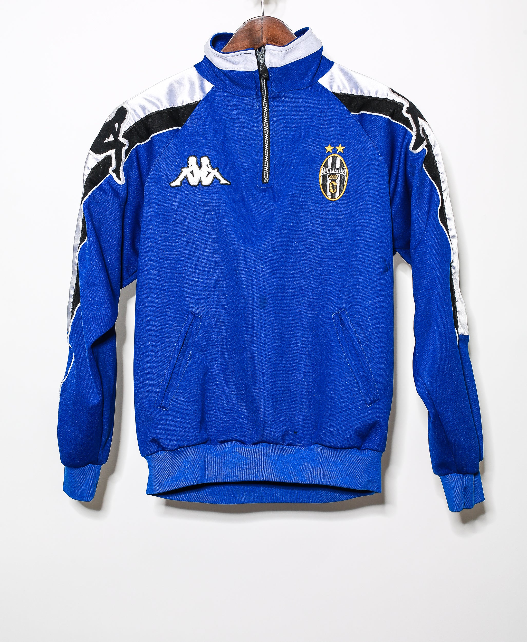 1997 Juventus Full Track Suit Size S - Vintage Juventus Soccer Tracksuit for Men - Perfect for Sports, Training, and Retro Fashion