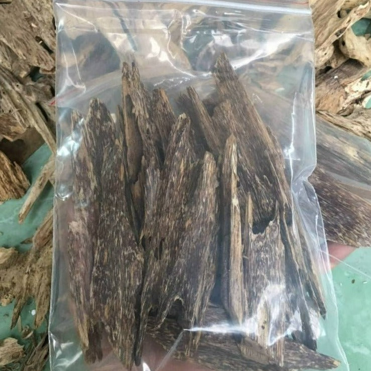 Premium Grade A+++ Wild Agarwood Chips - 100% Natural Aloeswood Incense from Quang Nam, Vietnam (500g) | Luxury Aromatherapy, Meditation & Spiritual Ceremonies
